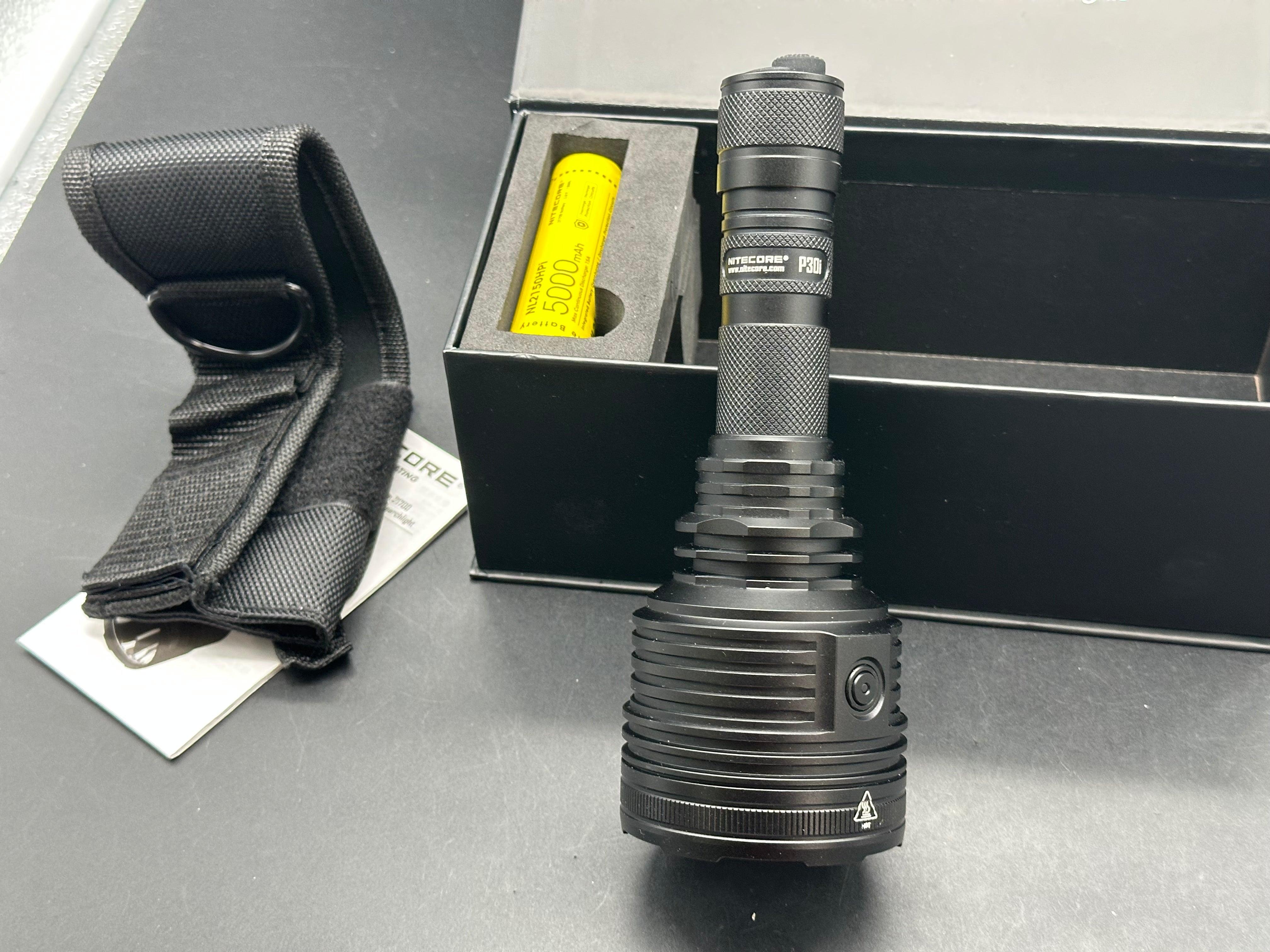 Nitecore P30i - 2000lm thrower flashlight