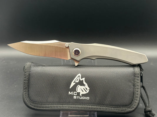 Maxace Amber 2S integral titanium knife w/timascus