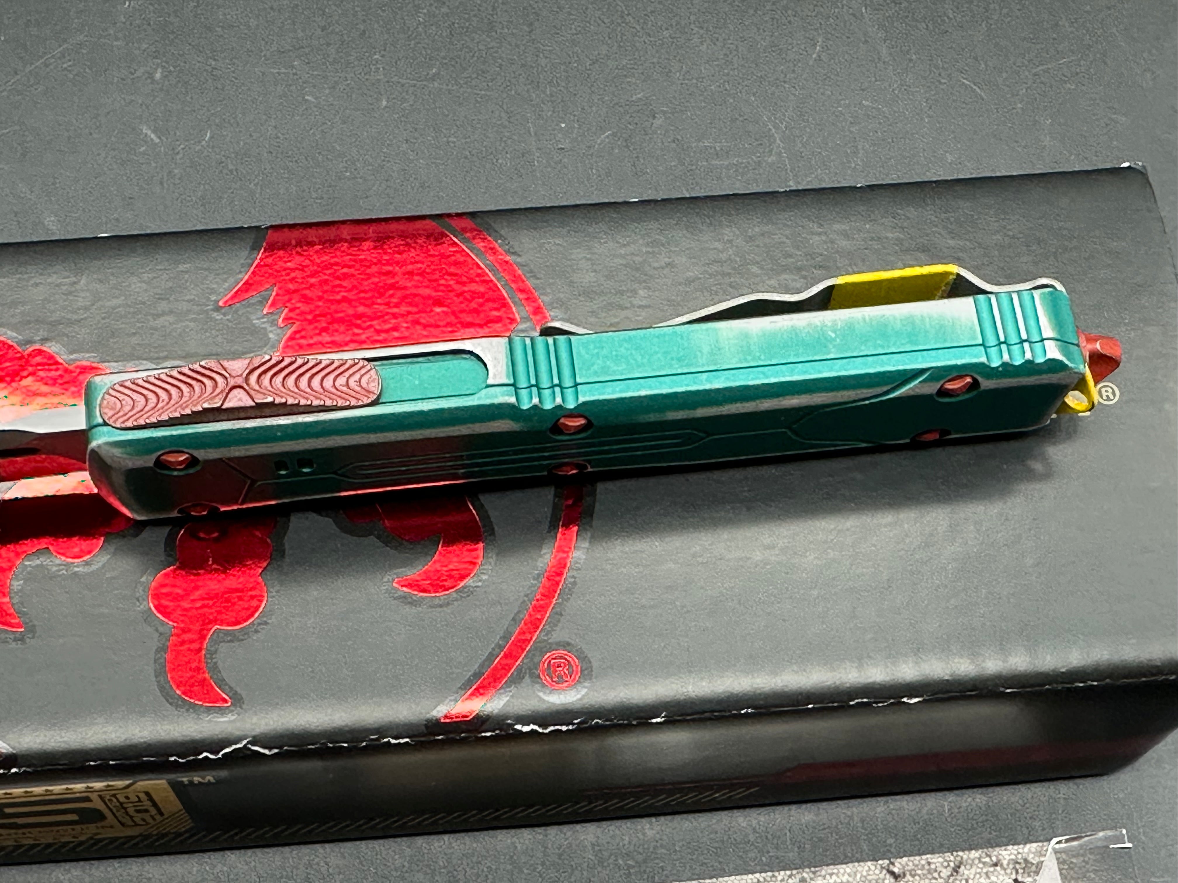 Microtech Ultratech T/E Bounty Hunter Apocalyptic Standard 123-10 Apocalyptic Finish Tanto Blade