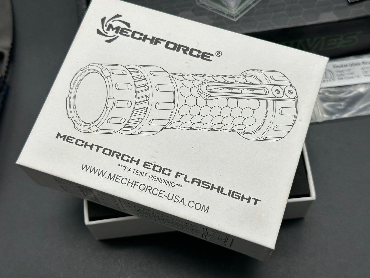 Heretic Knives – New Medusa Flipper & Mechforce Flashlight Set – Chemtina Finish