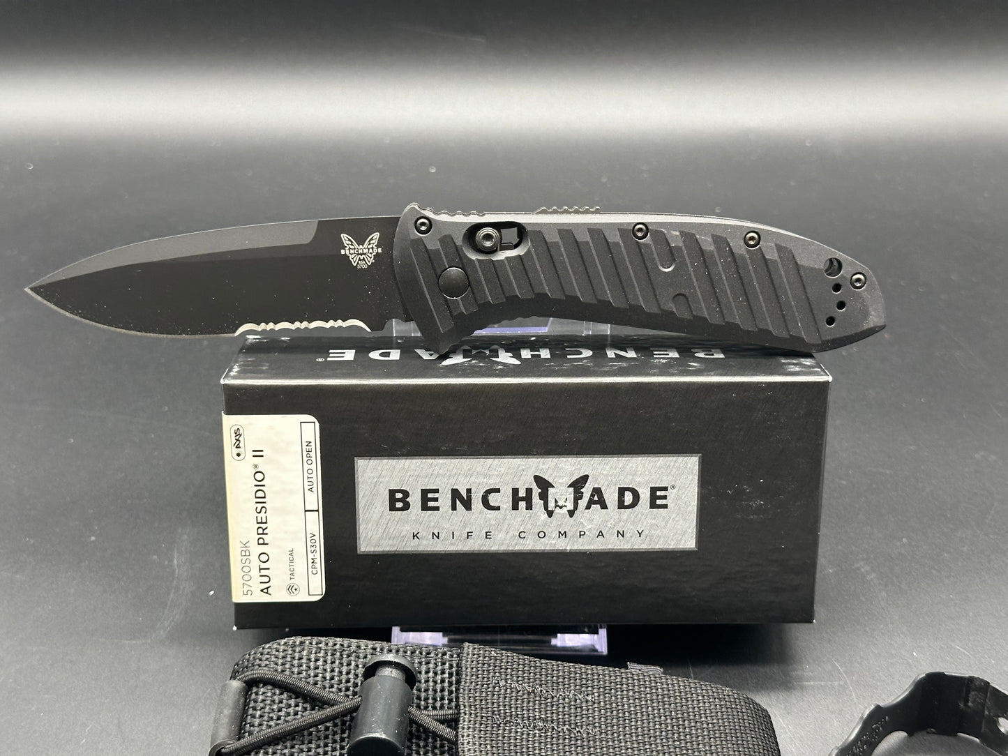 Benchmade 5700SBK Auto Presidio II Automatic Knife (3.7" Black Serr)