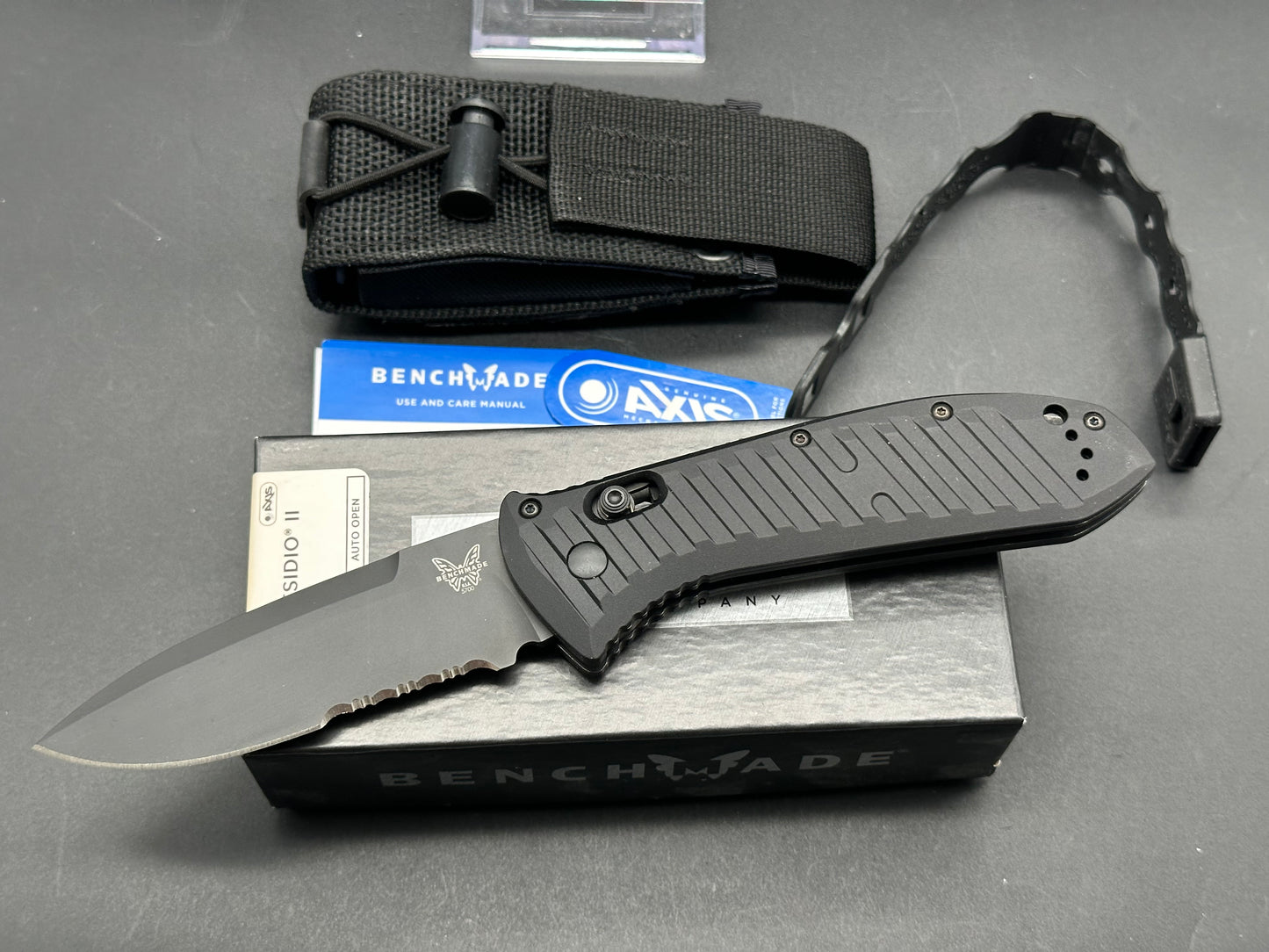 Benchmade 5700SBK Auto Presidio II Automatic Knife (3.7" Black Serr)