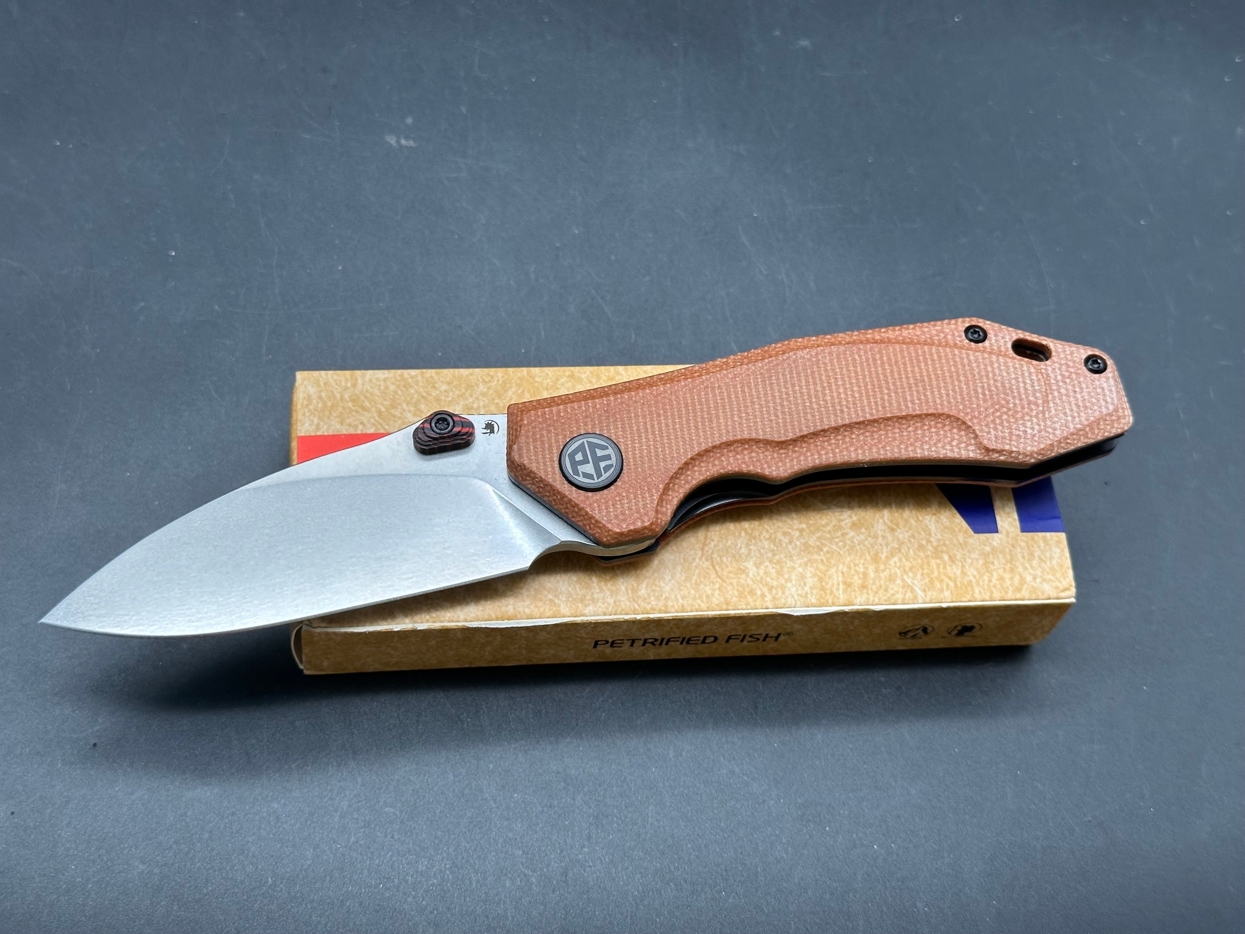 Petrified Fish PFP04 Havrog K110 Stonewashed Blade Brown Micarta Handle