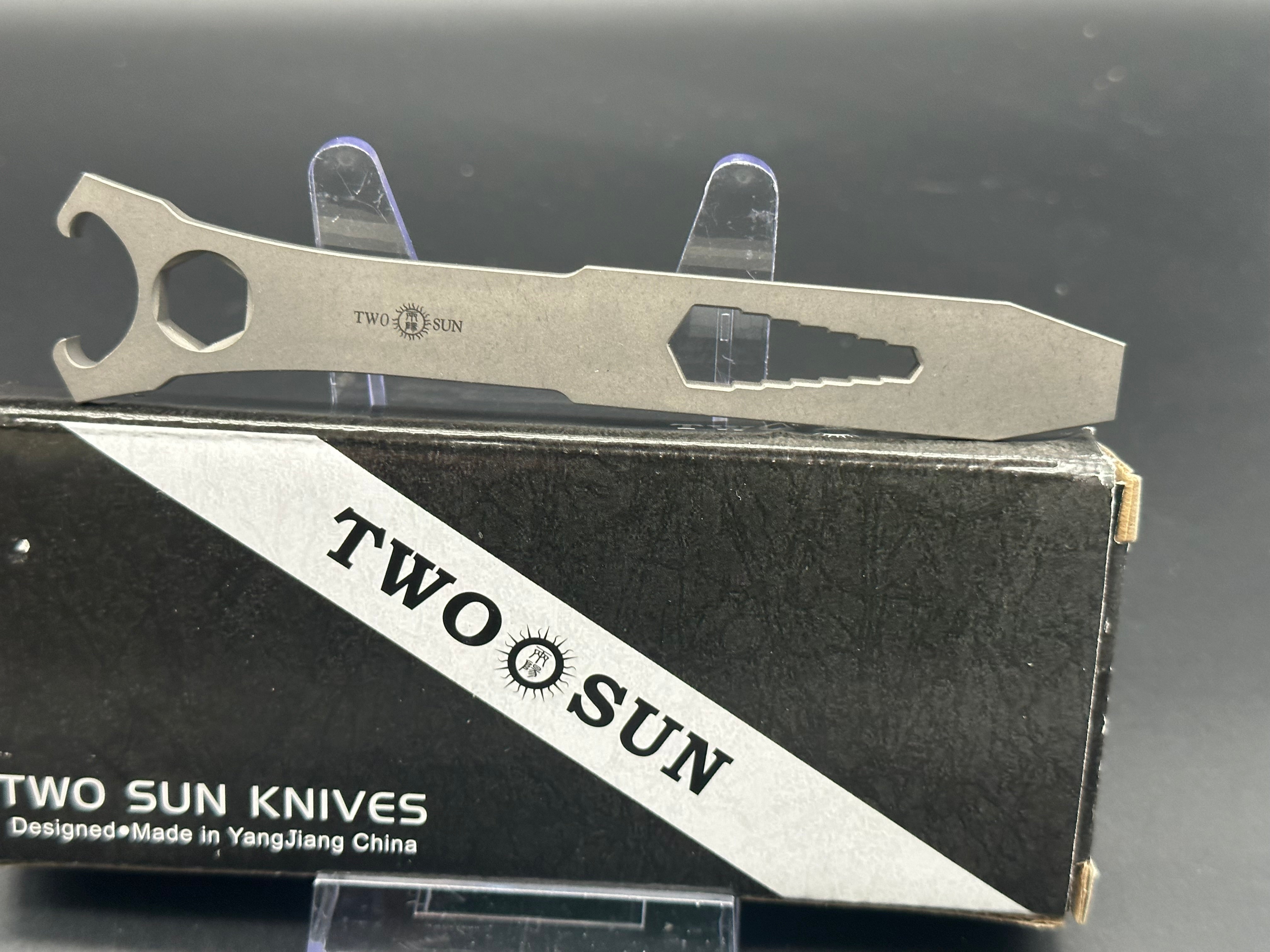 TWOSUN TI PRY BAR BOTTLE OPENER Stonewash TC4 TITANIUM