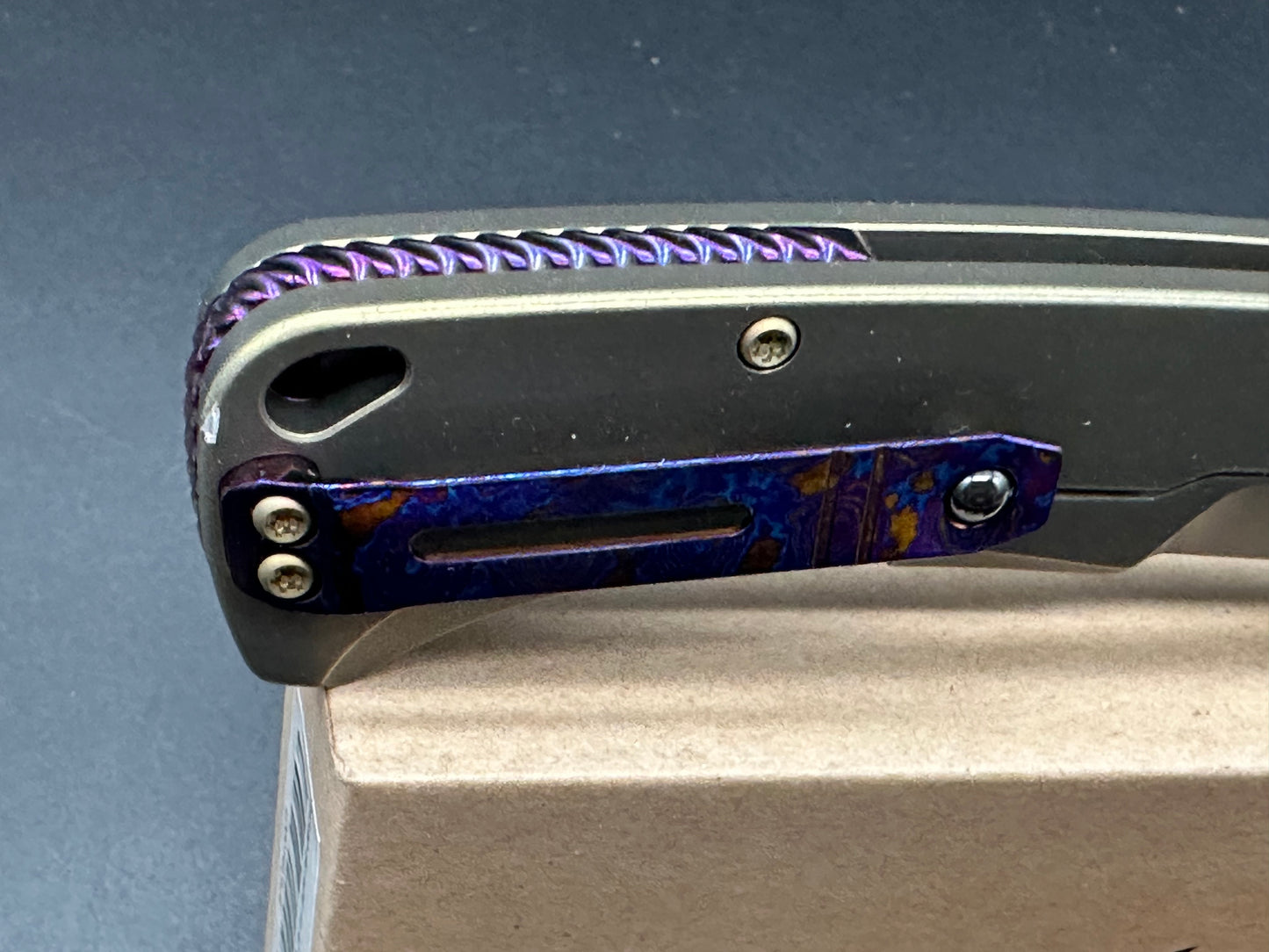 QSP Rhino Frame Lock Knife Bead Blasted Titanium Mokuti clip