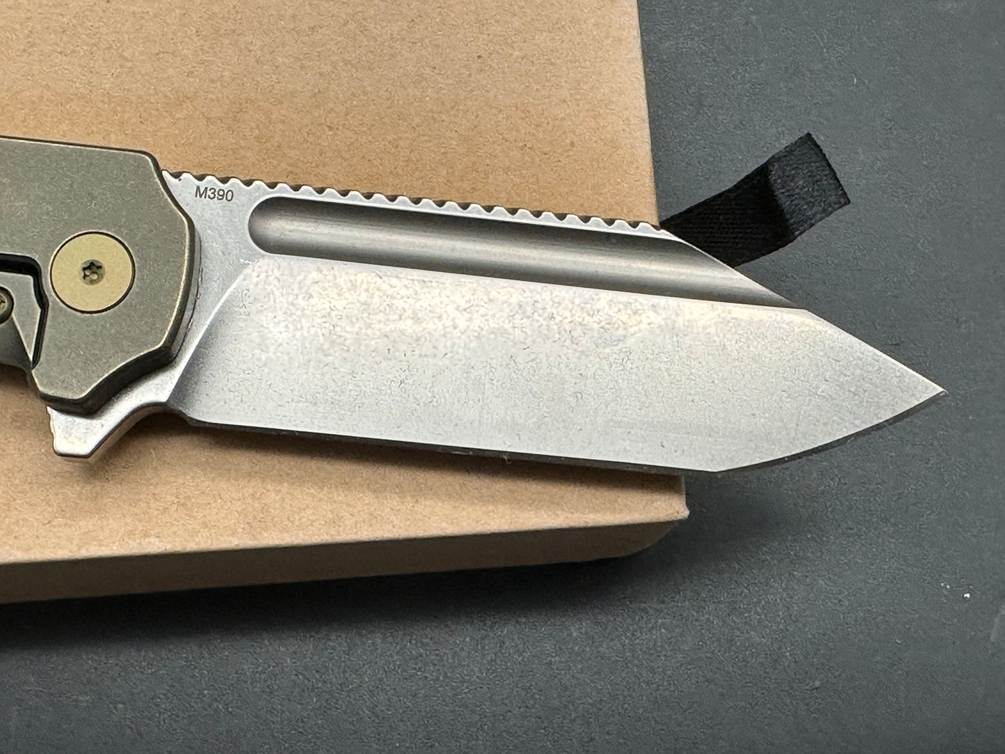 QSP Rhino Frame Lock Knife Bead Blasted Titanium Mokuti clip