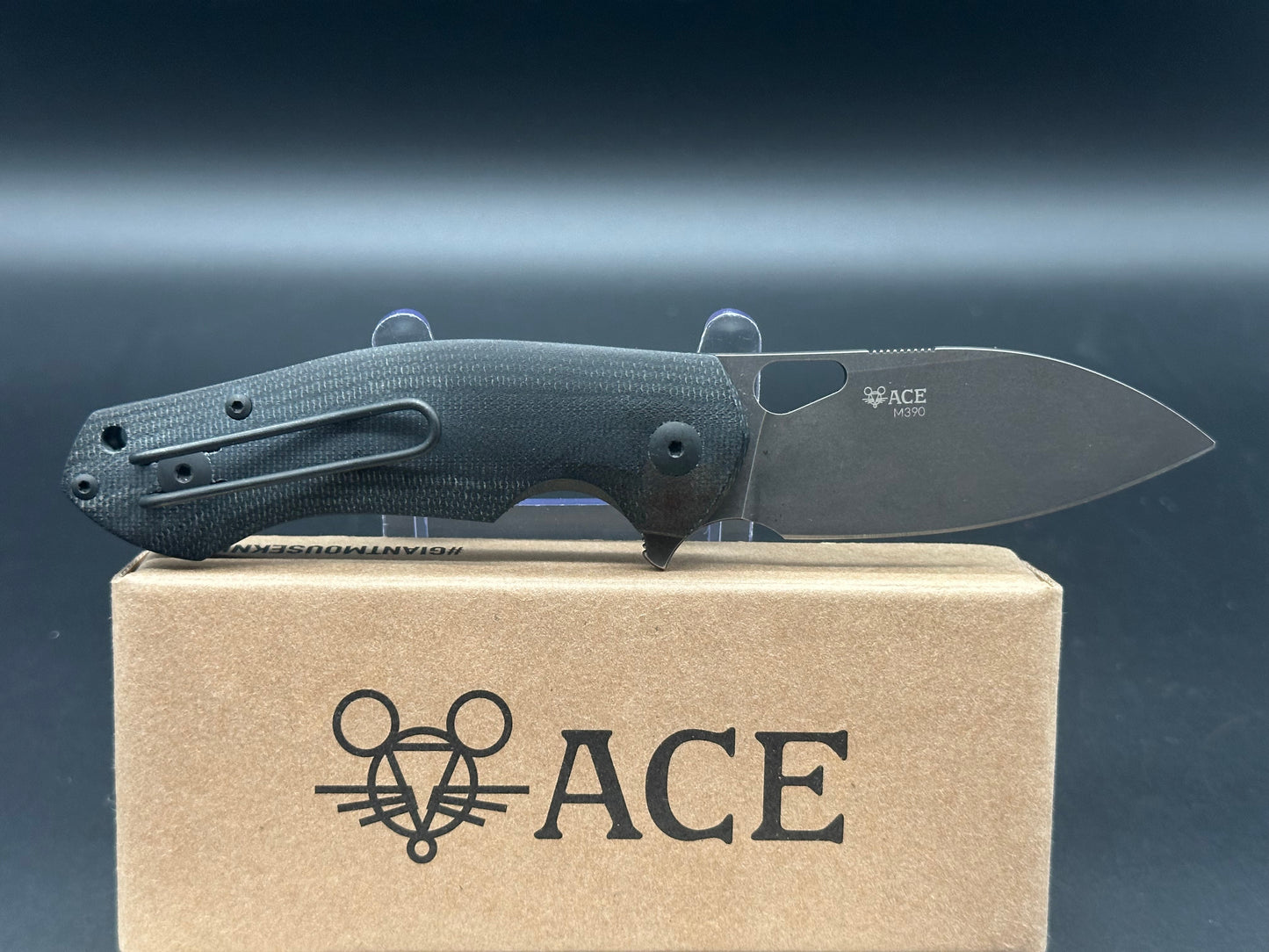 Giant Mouse Biblio Black Micarta