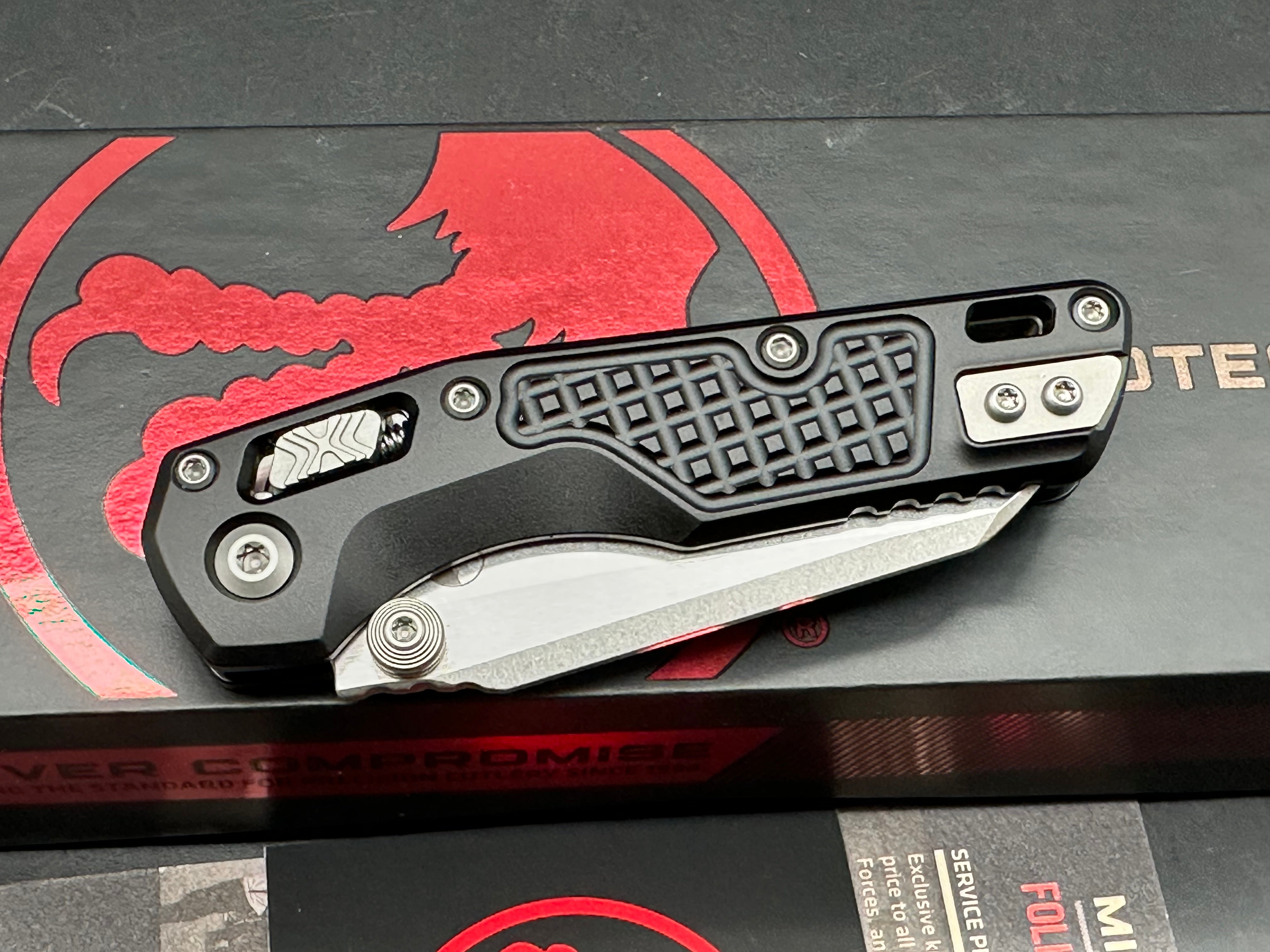 Microtech MSI Mini black aluminum/ m390
