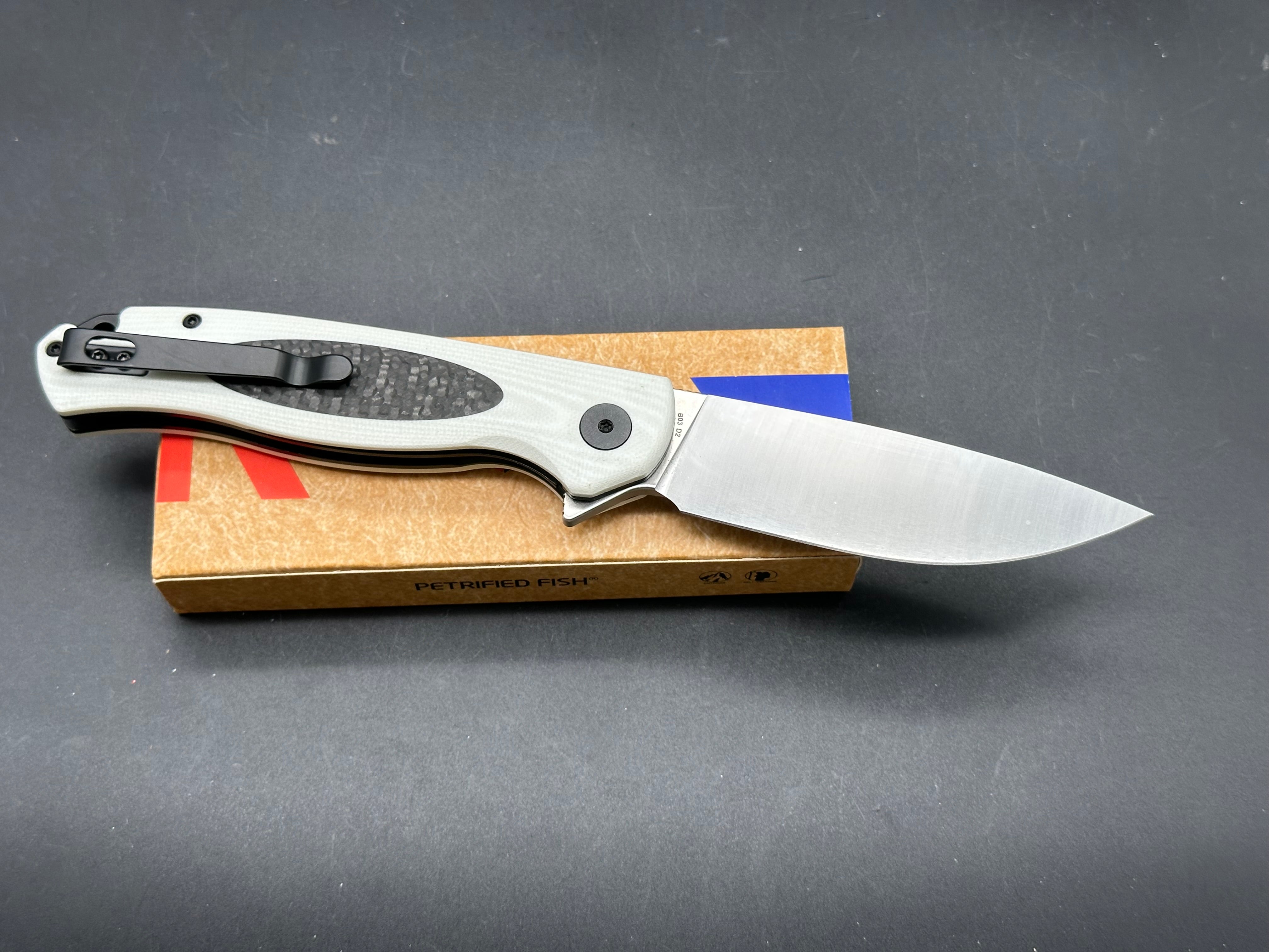 Petrified Fish PFB03 Stamp 3.58" D2 Satin Blade G10 Handle Flipper Liner lock Folding knife
