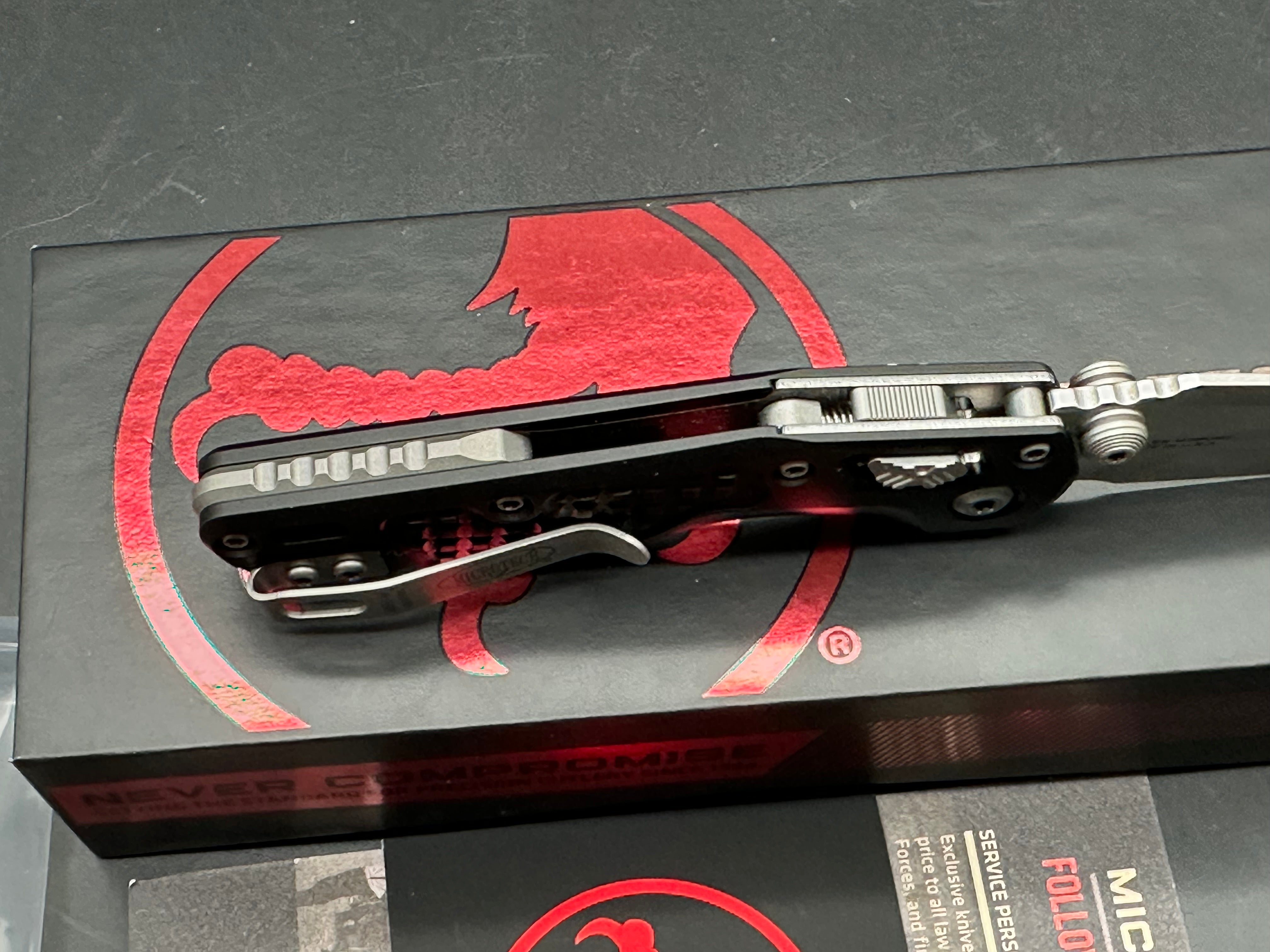 Microtech MSI Mini black aluminum/ m390