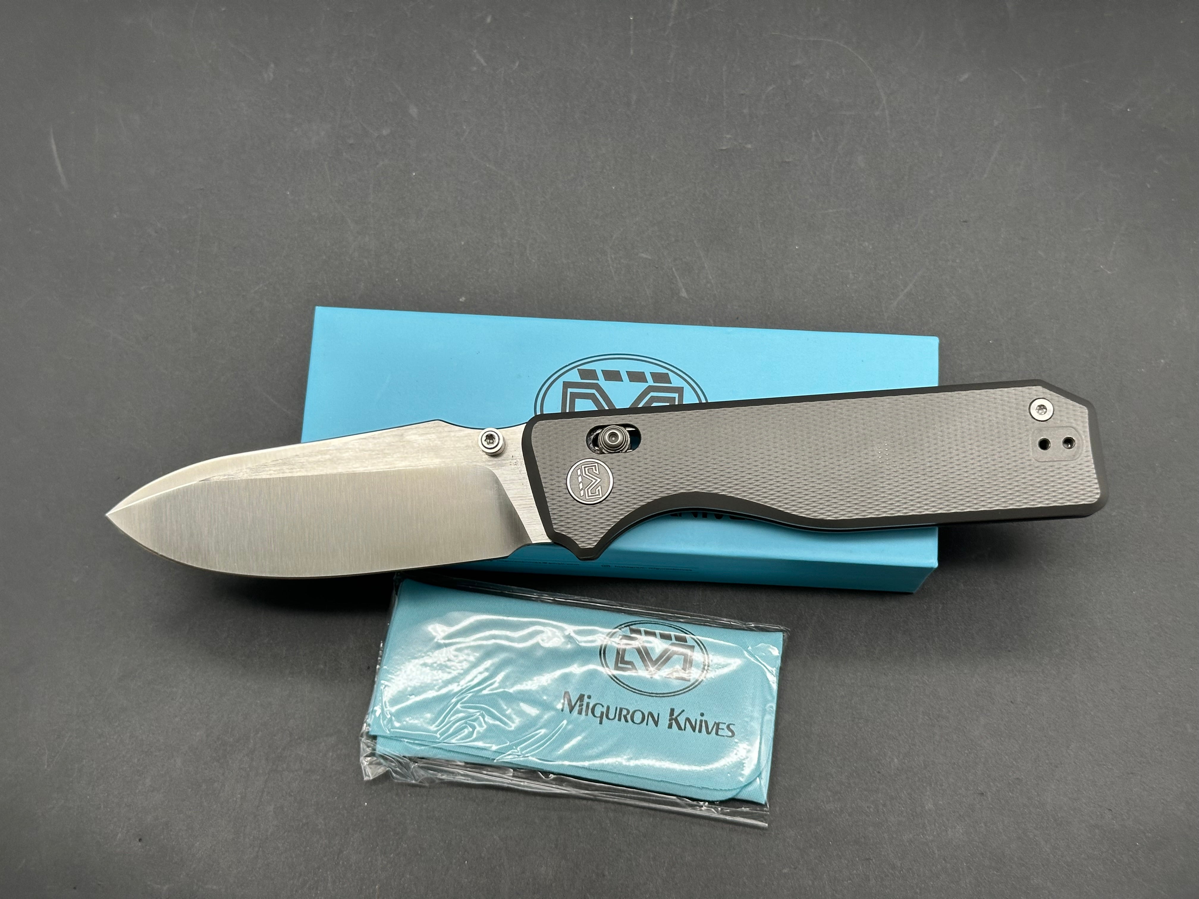 Miguron Vain 2 XL WMK Exclusive w/Beef Studs
