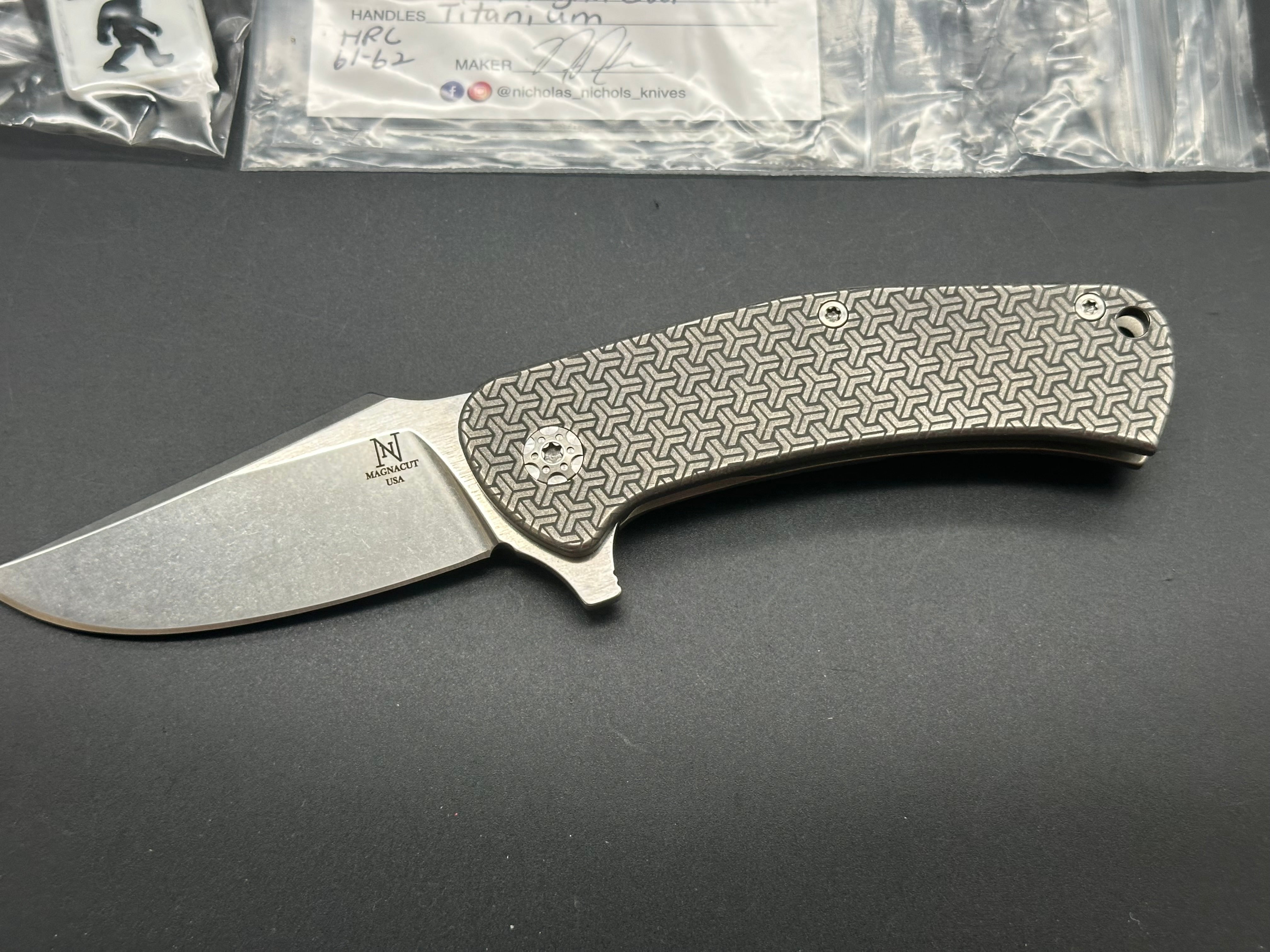 Nicholas Nichols Guppy Folder Full Ti (Magnacut) Shipwrecked Tri Steps