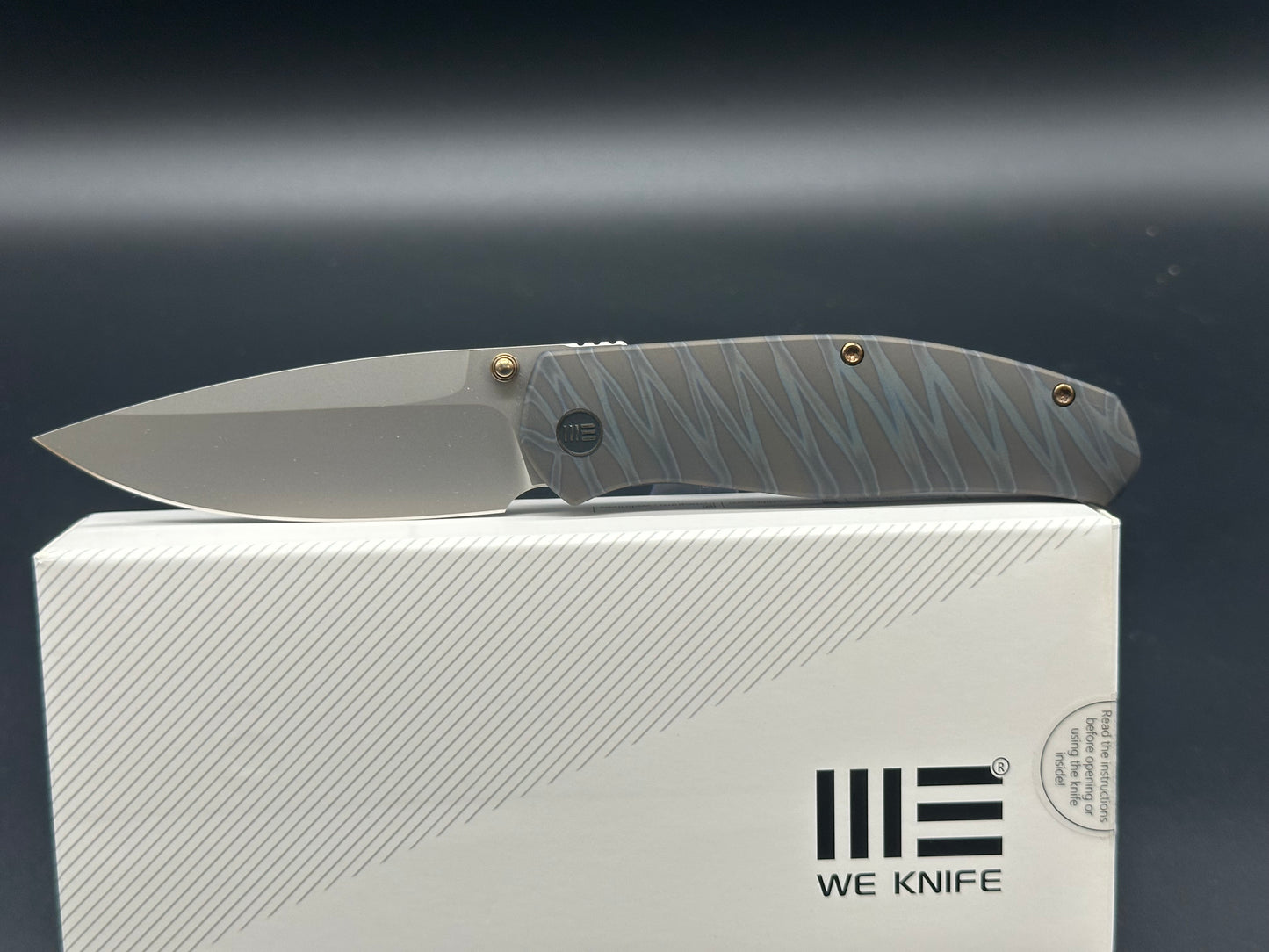 We Knives Ray Laconico Espirit - Flamed Titanium CPM-20CV