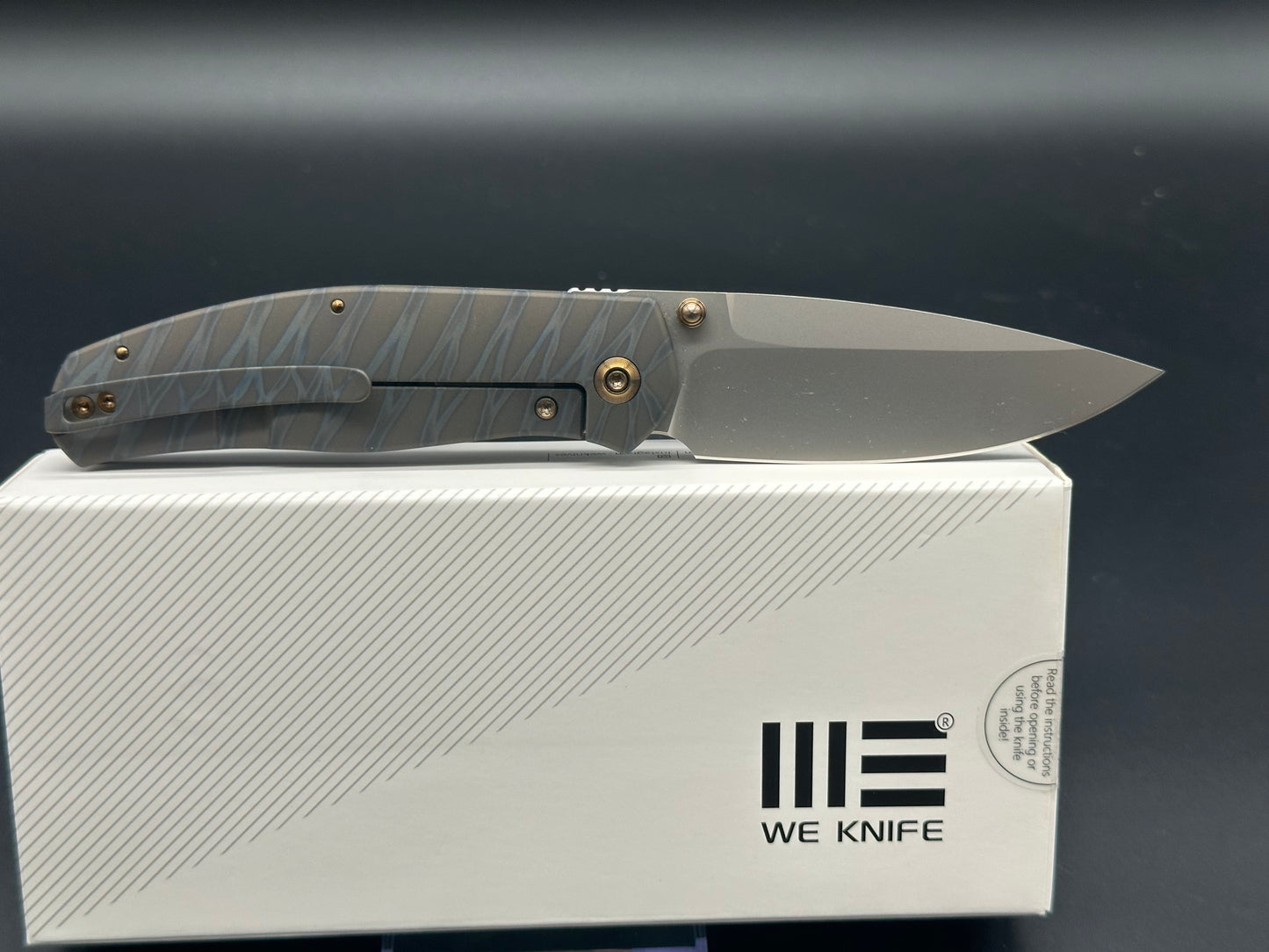 We Knives Ray Laconico Espirit - Flamed Titanium CPM-20CV