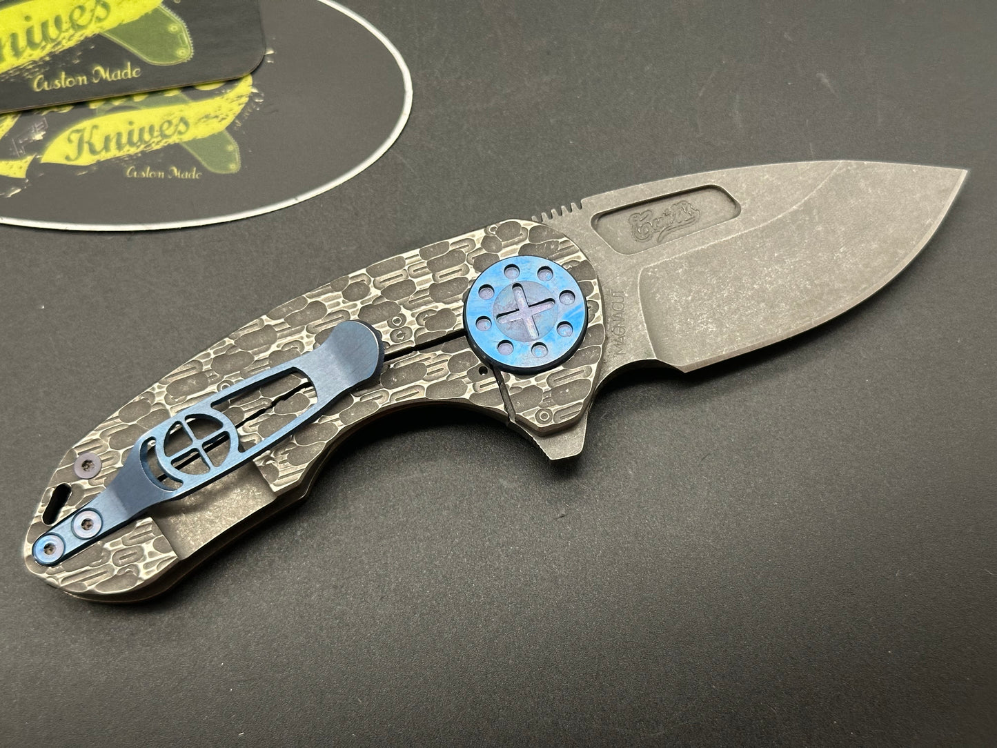 Curtiss Custom Knives F3 Compact Slicer Flipper PM Mill Ti (Magnacut) Blasted Blade Blue