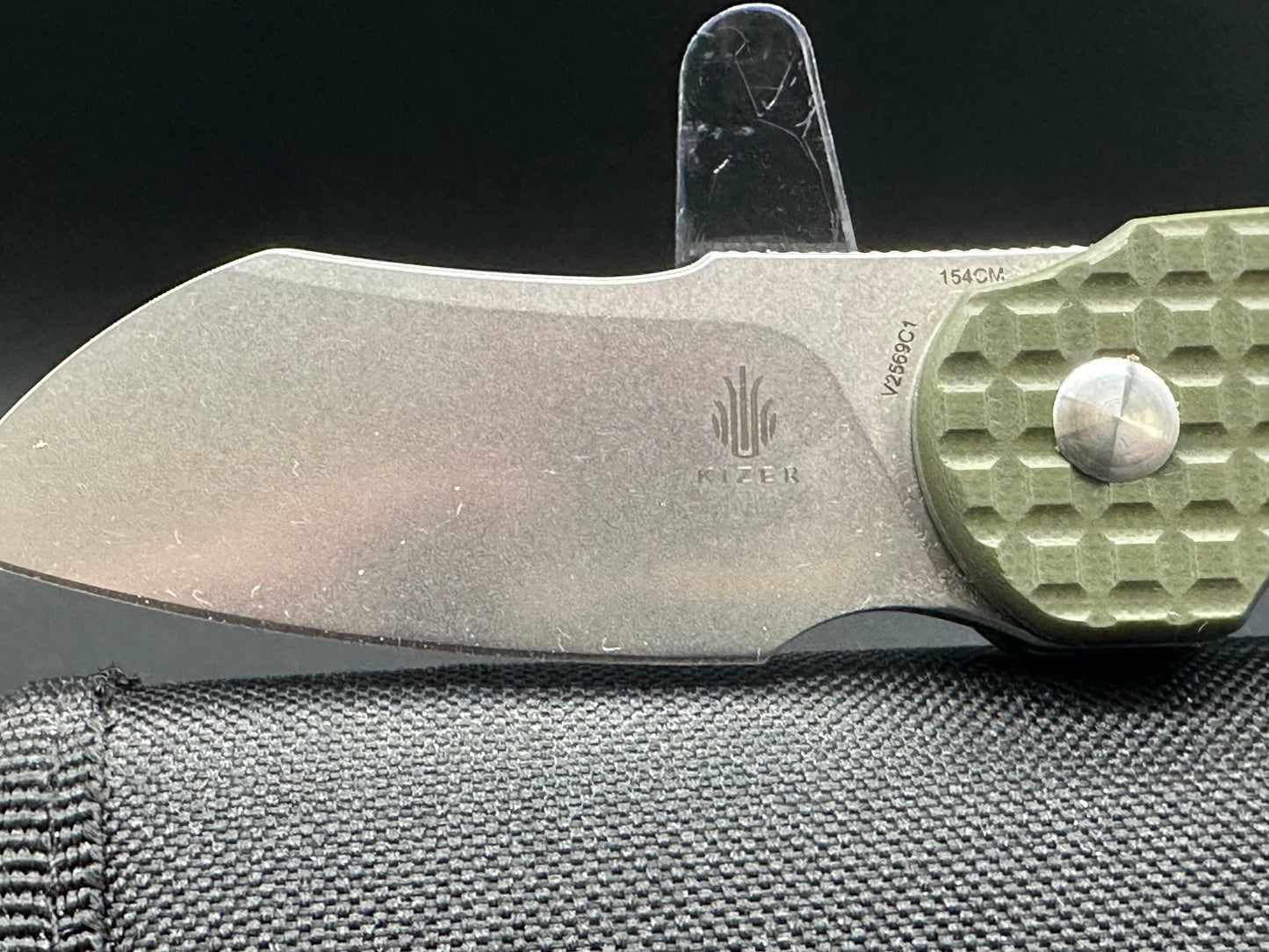 Kizer October Mini Liner Lock Knife Green G-10