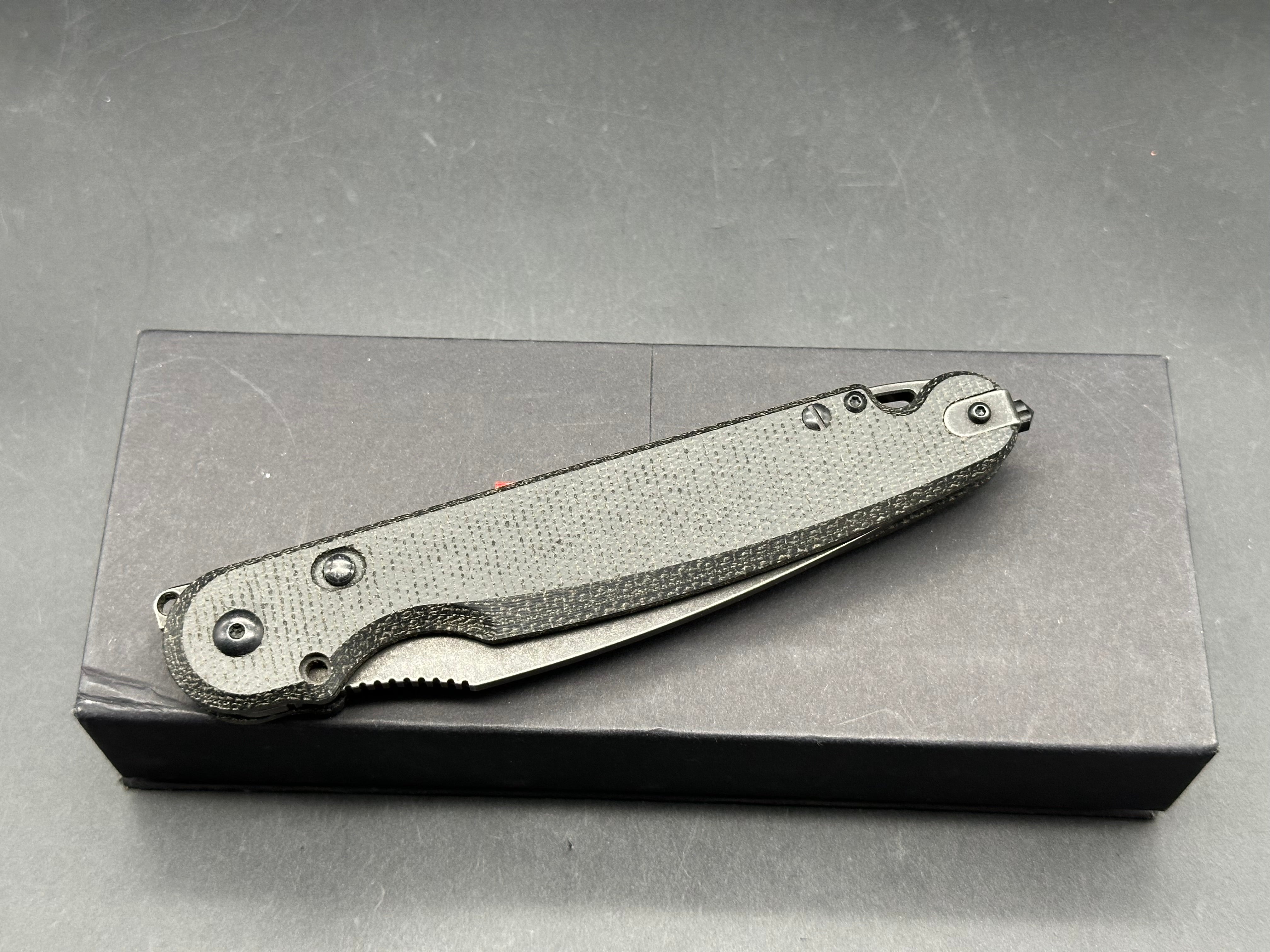Daggerr Knives Parrot Button Liner Lock Knife Black  (4.75" Black SW)
