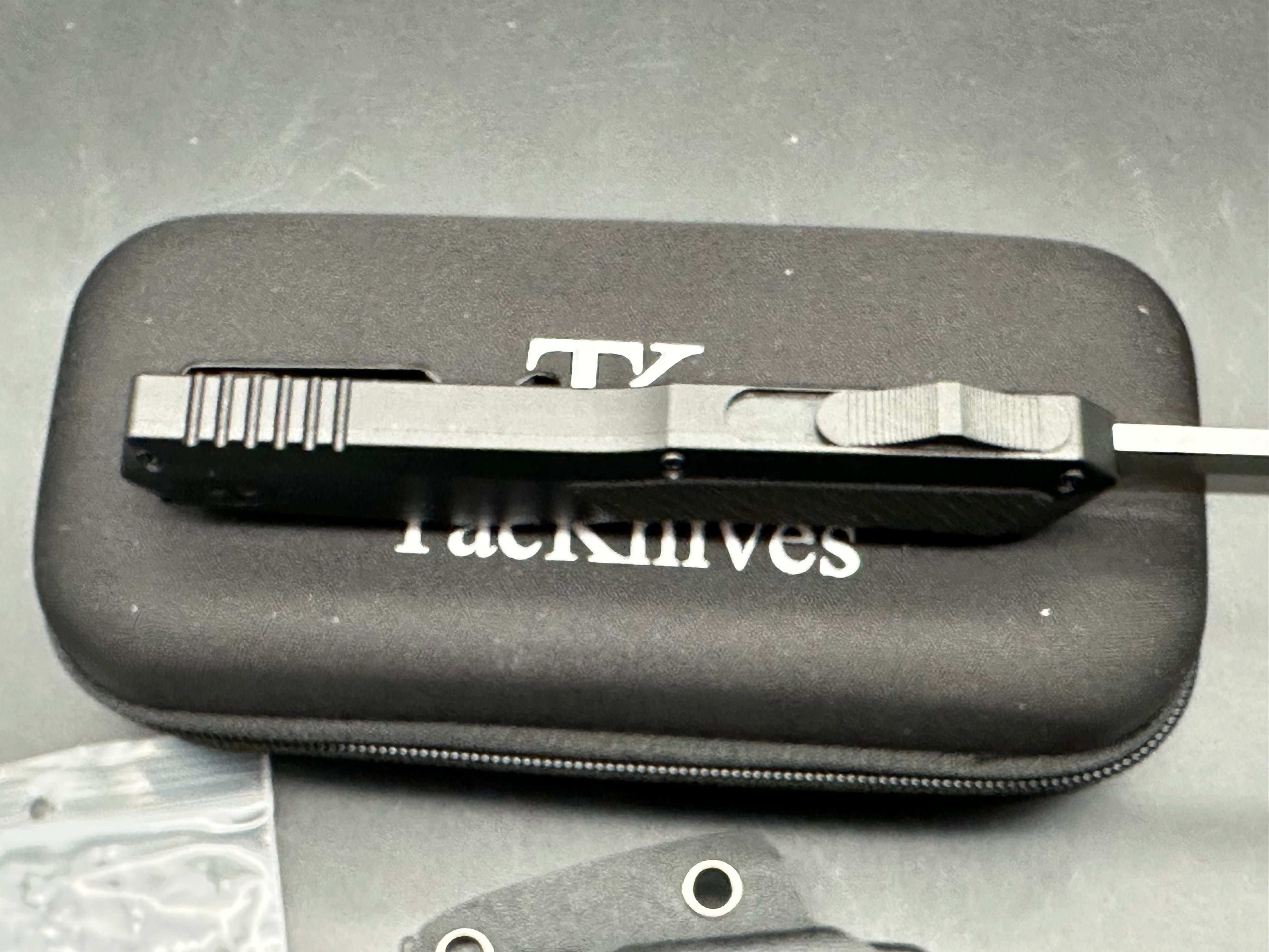 Tac Knives OTF