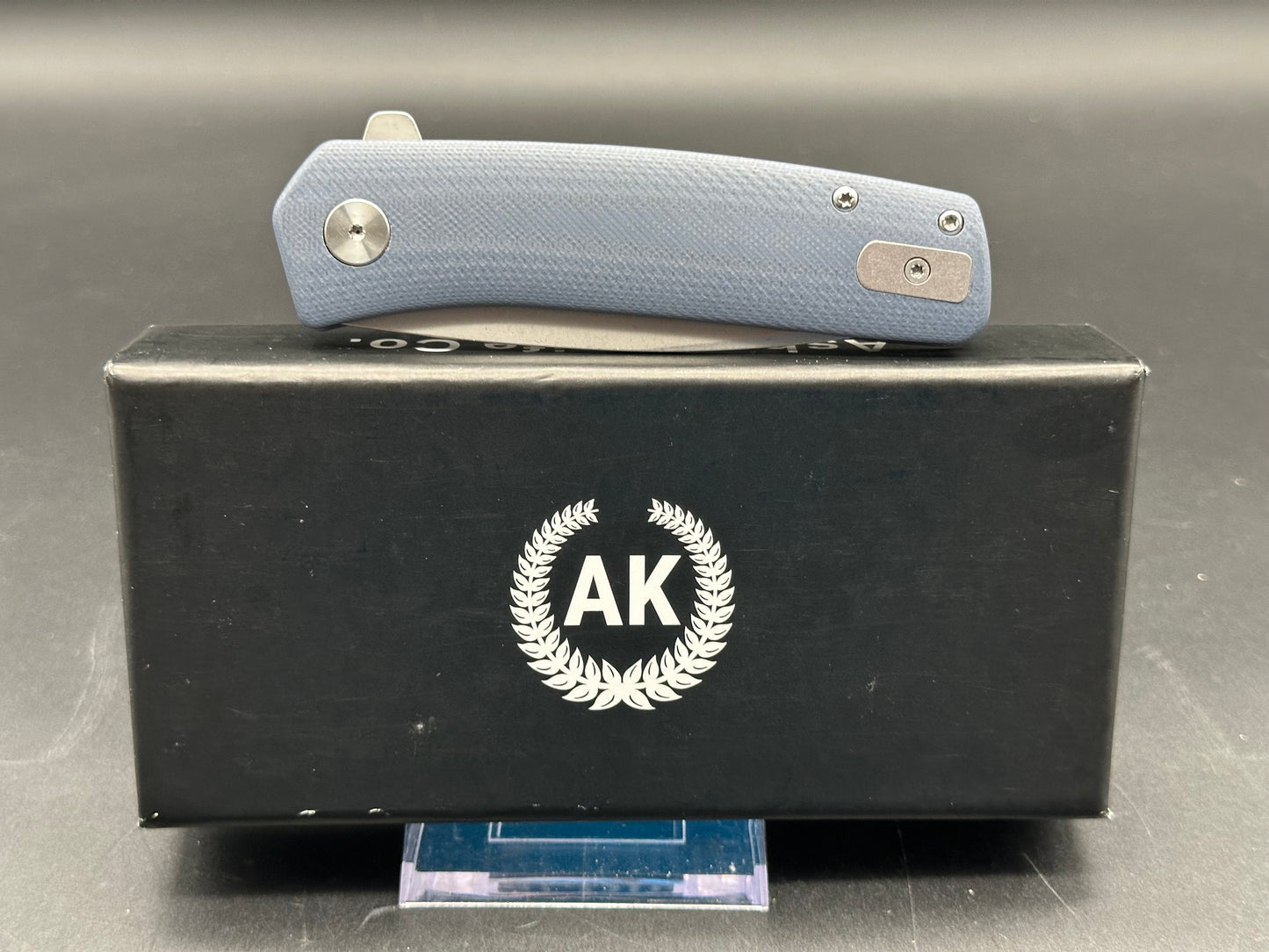 Asher Spiro FT, 3.2" S35VN Stonewash Blade with Steel Blue G10 Handle.