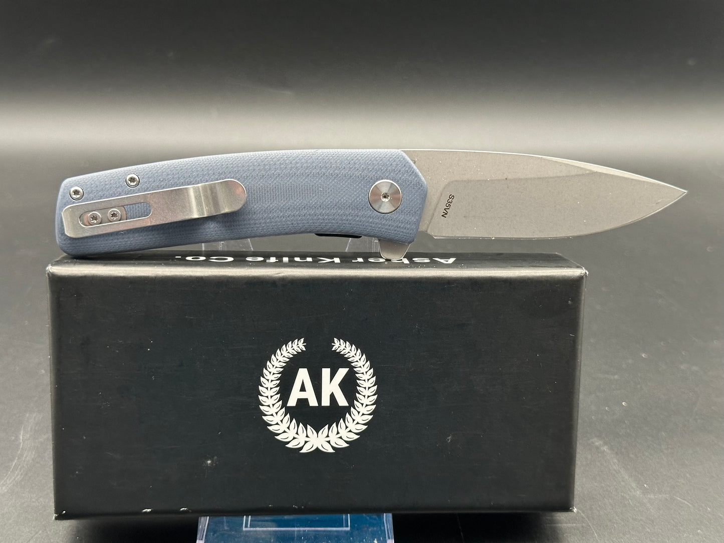 Asher Spiro FT, 3.2" S35VN Stonewash Blade with Steel Blue G10 Handle.