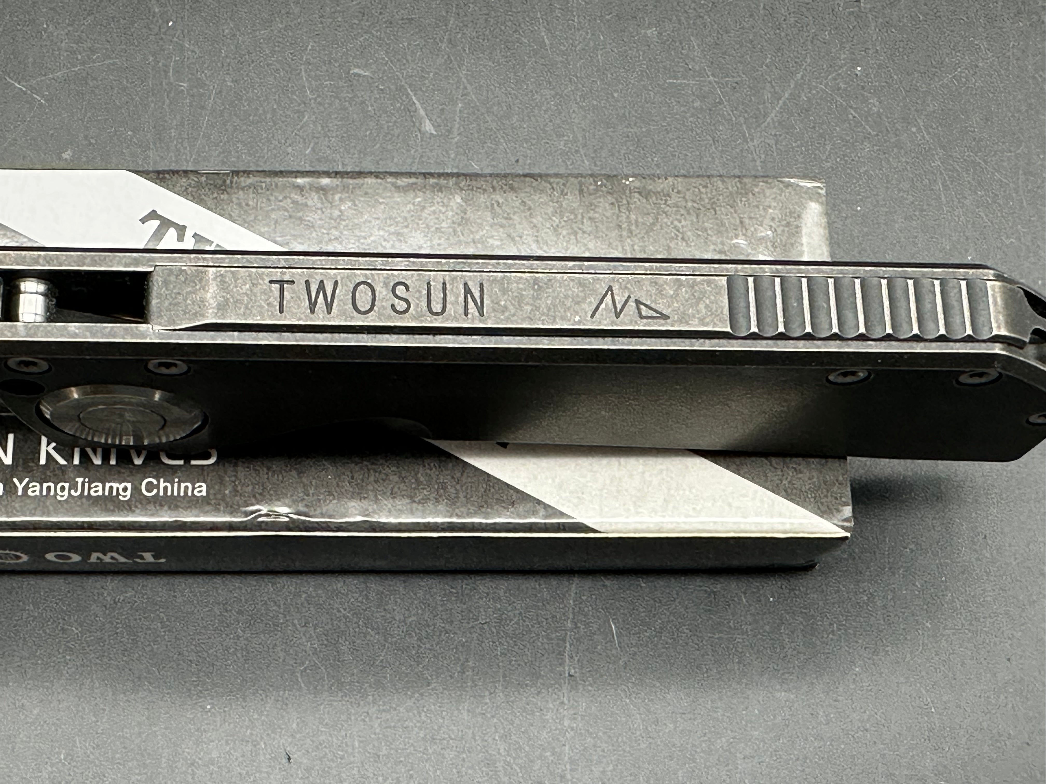 TWOSUN NIGHT MORNING BLACKWASHED TITANIUM HANDLE D2 BLADE TS346-D2
