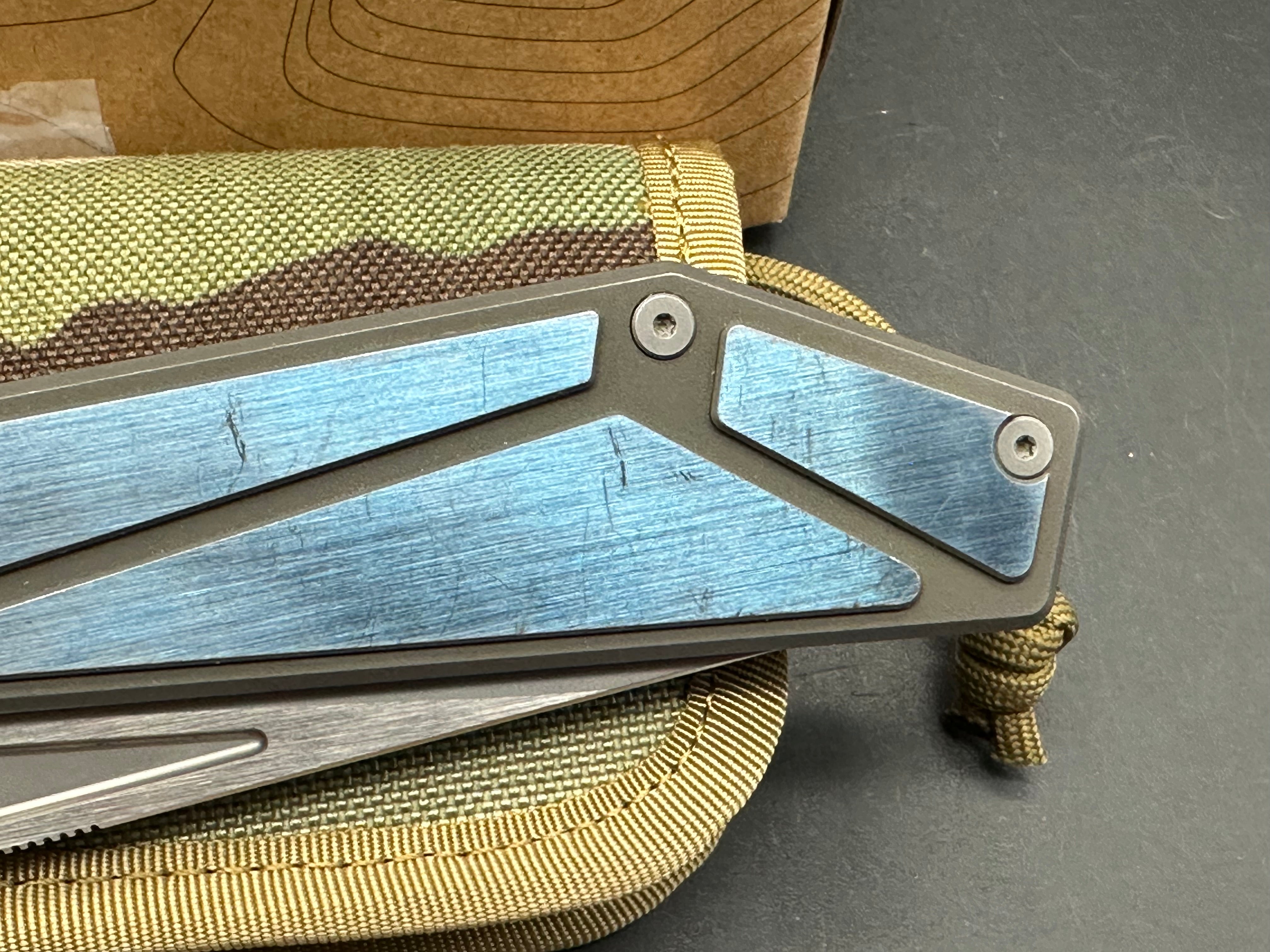 Kubey KB256E folding knife blue titanium AUS10 blade