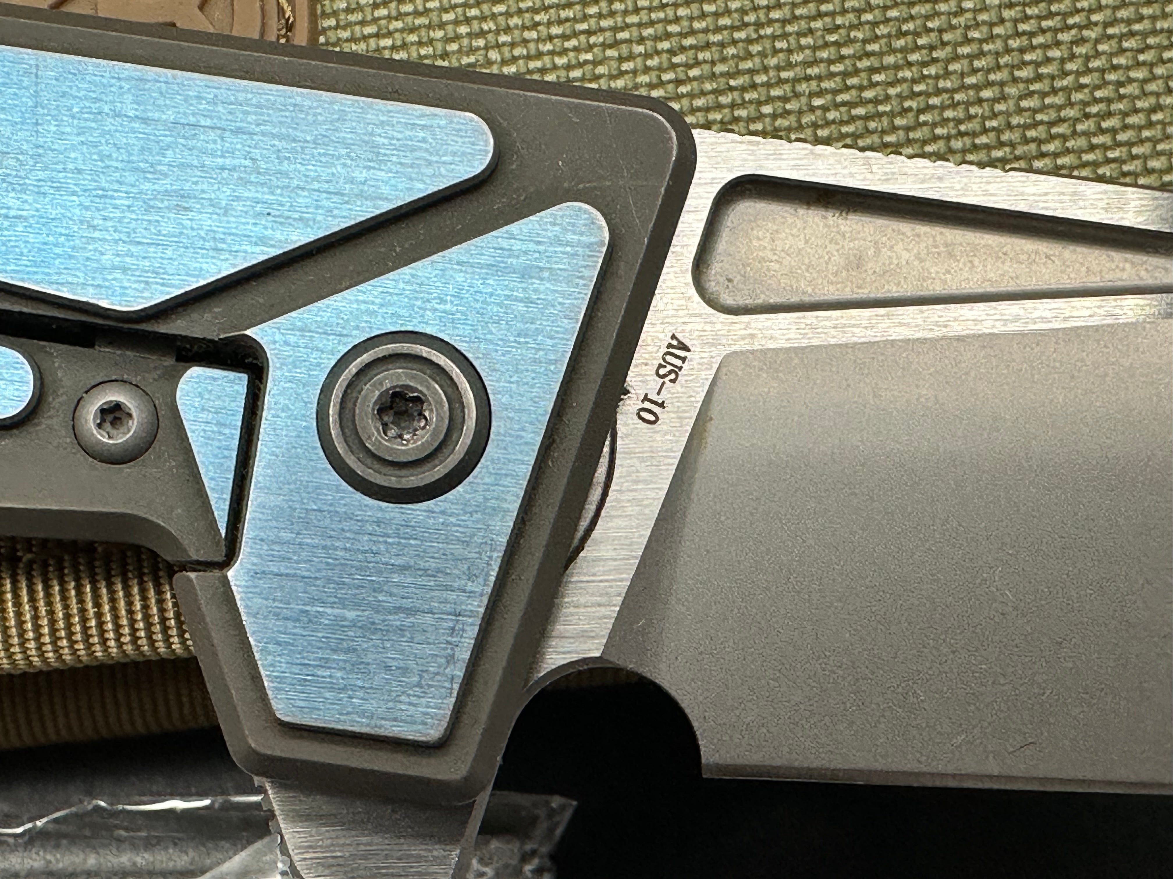 Kubey KB256E folding knife blue titanium AUS10 blade