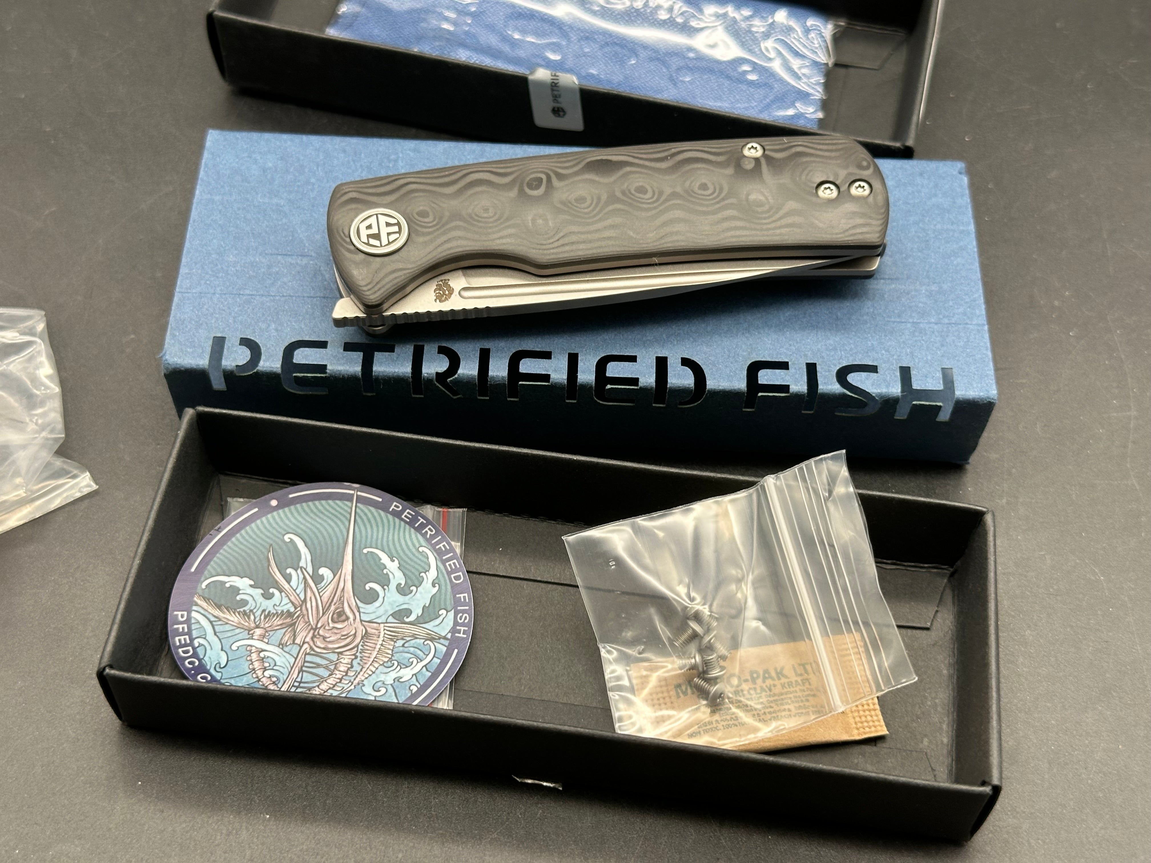 Petrified Fish Mini Beluga 2.99" 14C28N Blade Carbon Fiber Handle Front Flipper Liner lock Folding knife