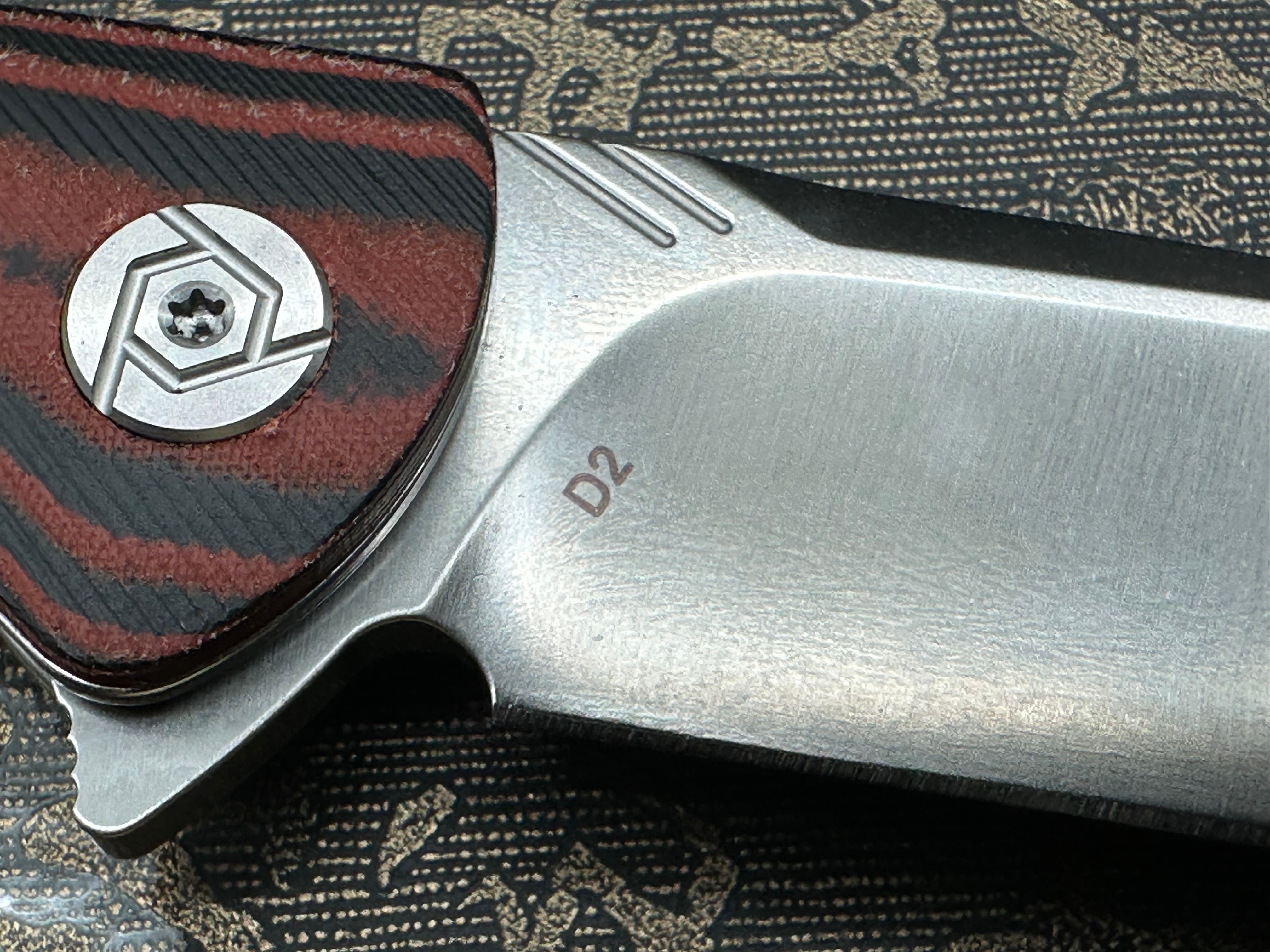 CH KNIVES CH3510 FOLDING KNIFE BLACK/RED MICARTA HANDLE D2