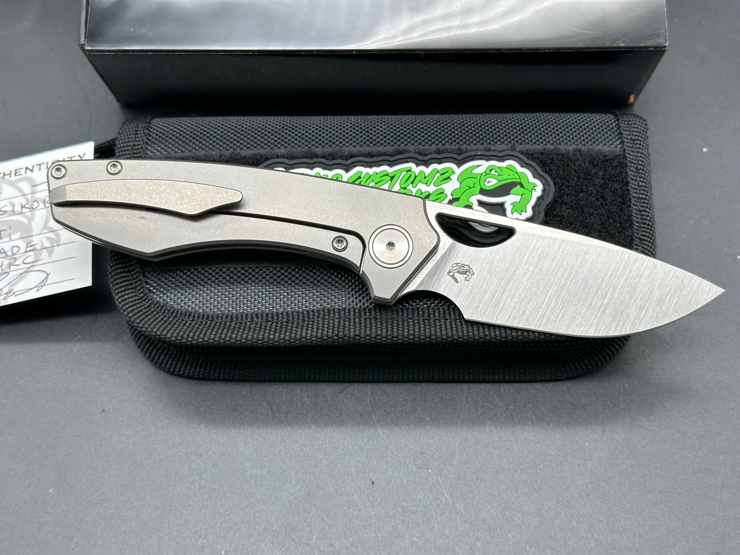 Gecko Customz Knifeworks Sikorae, 3.04" MagnaCut Satin Blade