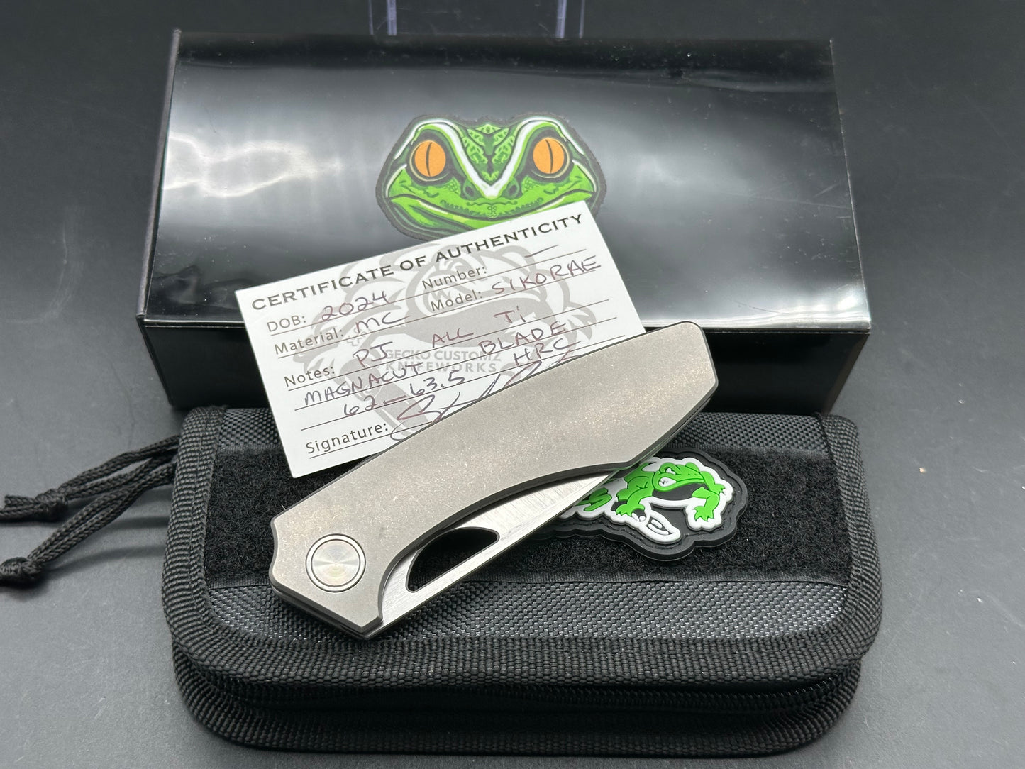 Gecko Customz Knifeworks Sikorae, 3.04" MagnaCut Satin Blade