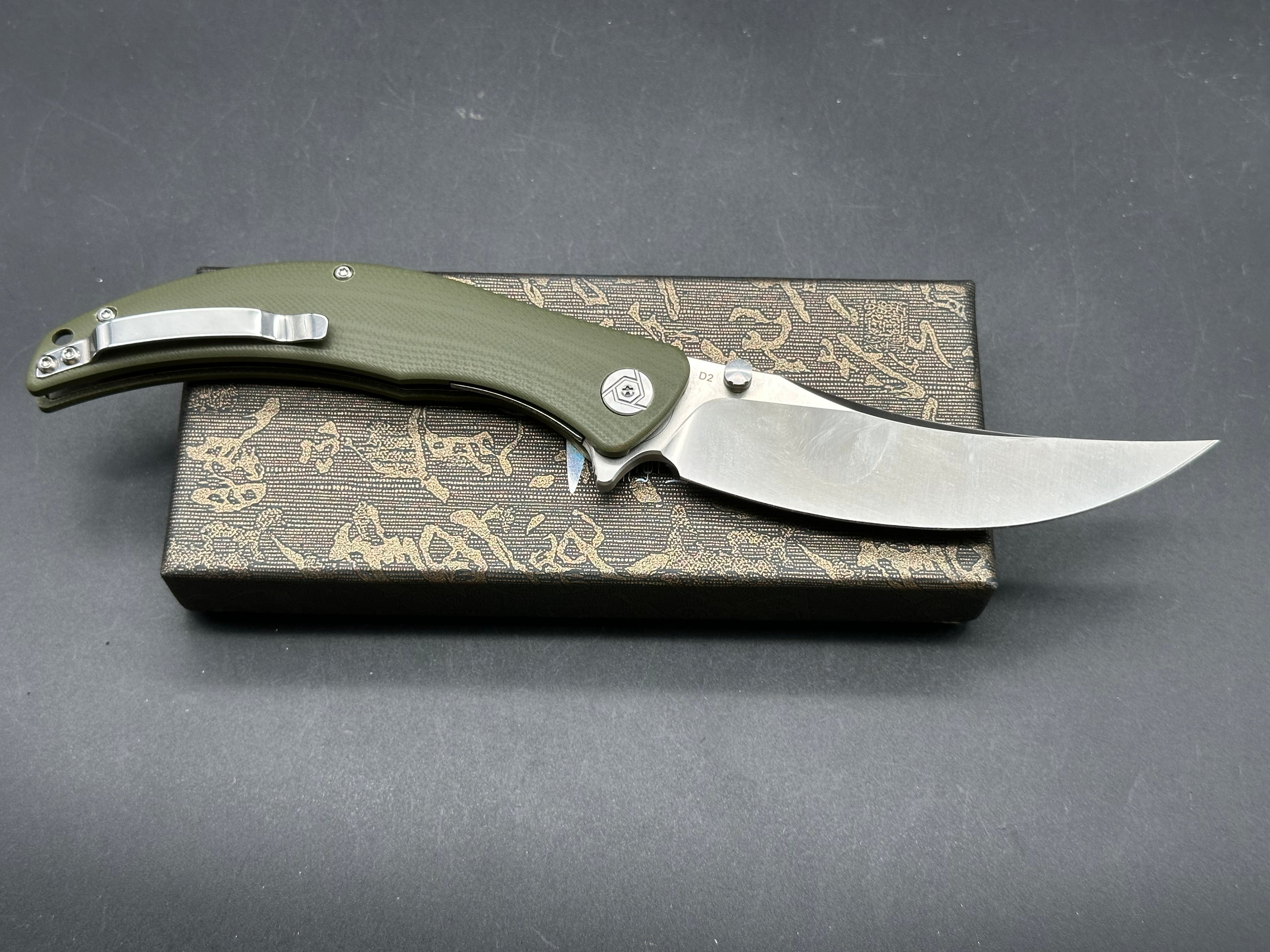 CH KNIVES SULTAN FOLDING KNIFE ARMY GREEN G10 HANDLE D2 PLAIN EDGE