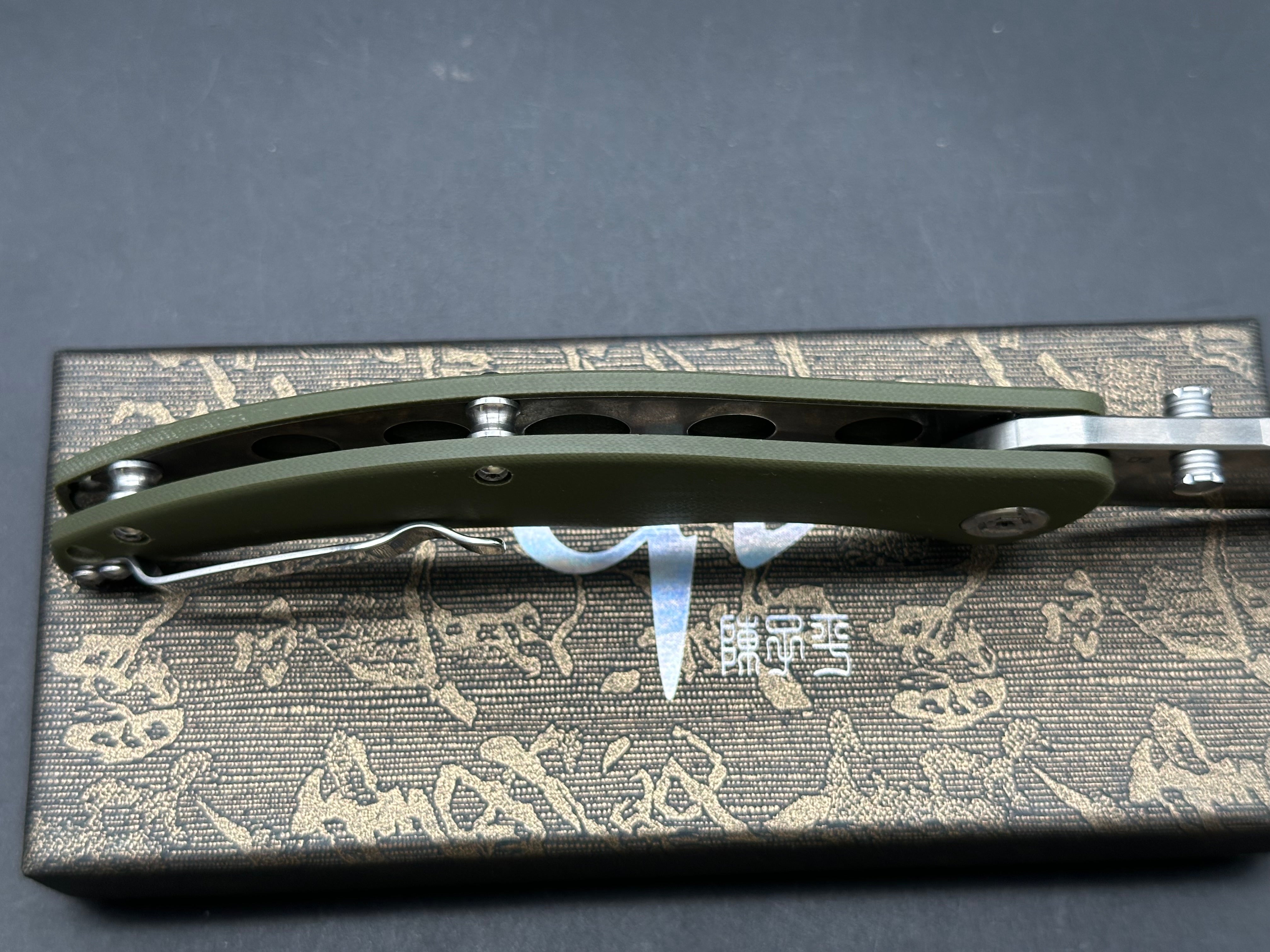 CH KNIVES SULTAN FOLDING KNIFE ARMY GREEN G10 HANDLE D2 PLAIN EDGE