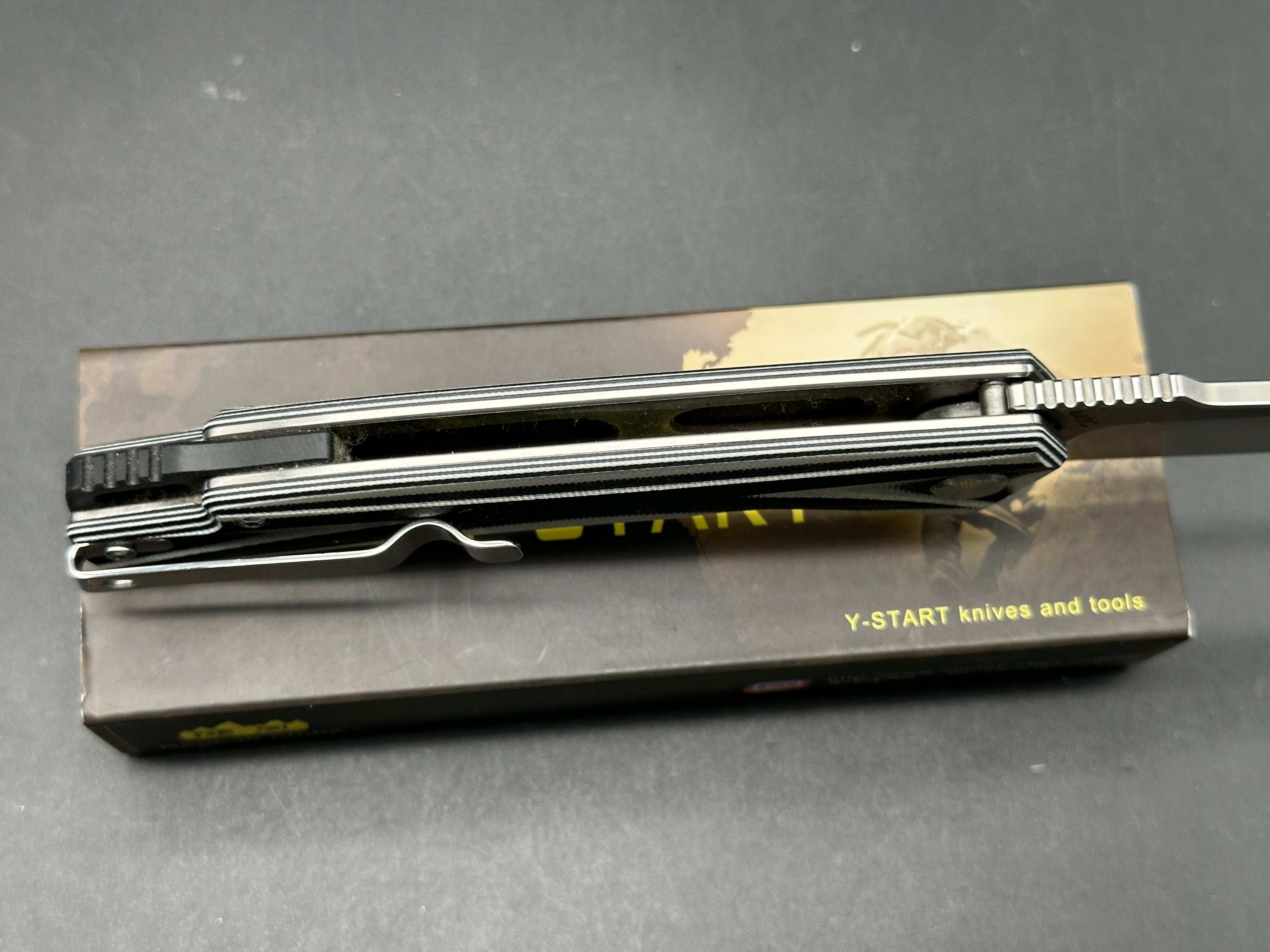 Y-Start model lk 502t w/440c black white g10