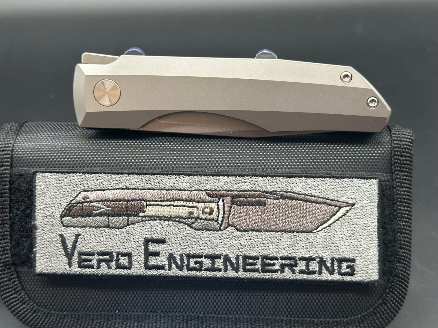 Vero Engineering Impulse Mini full titanium handle w/M390 blade