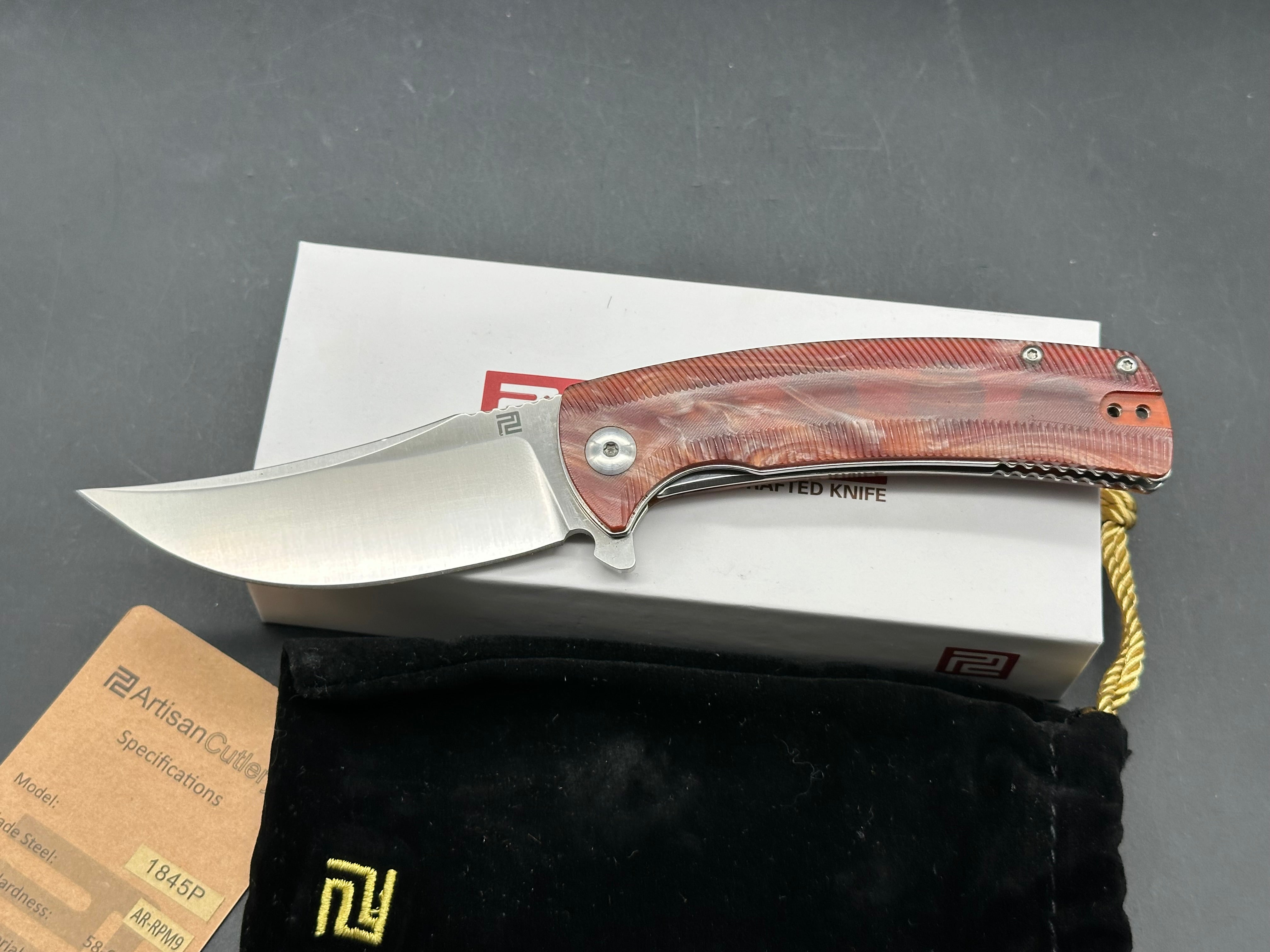 Artisan Cutlery Arroyo model 1845p, AR-RPM9 steel, acrylic red handles mars knife