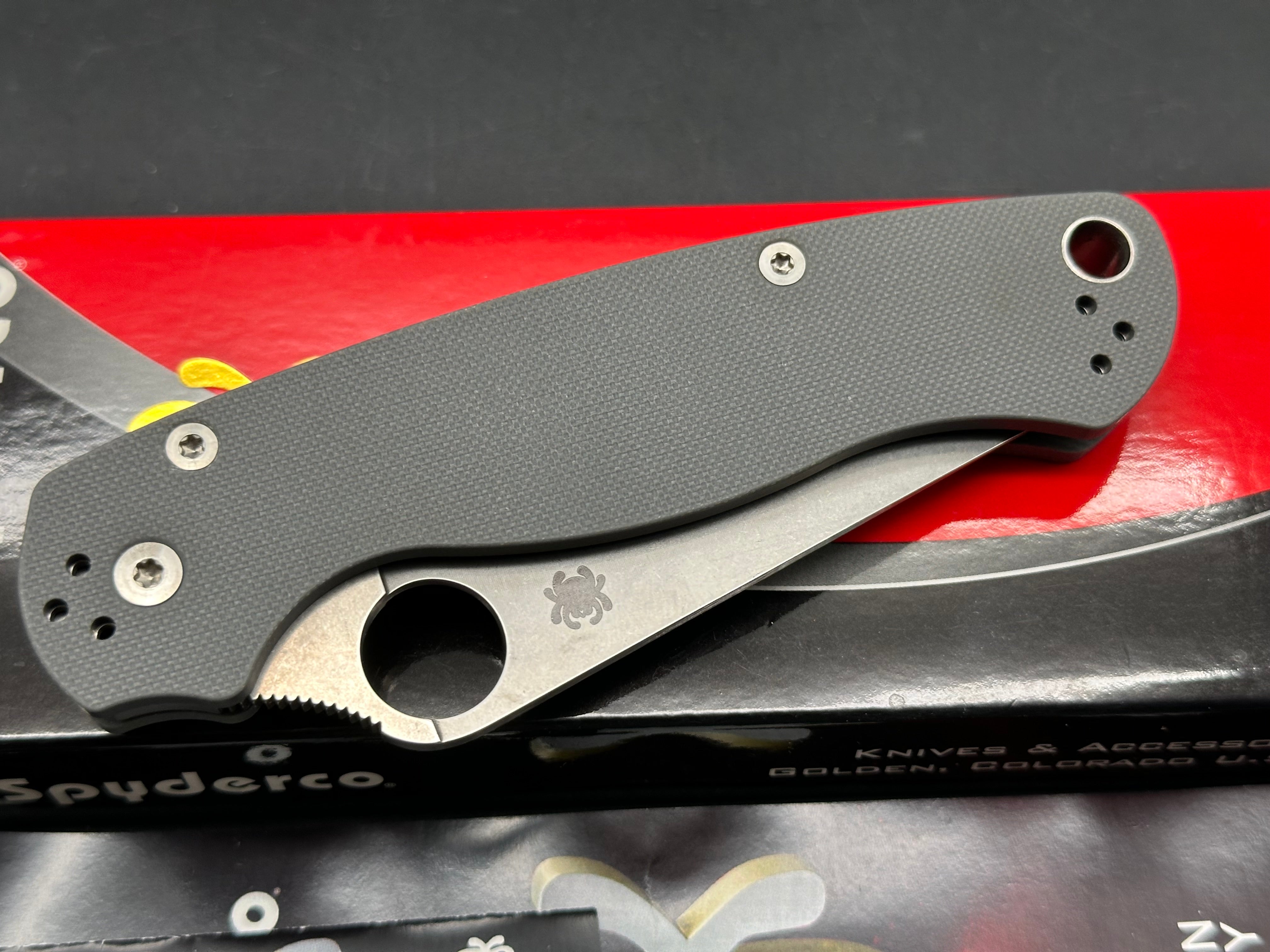 Spyderco Paramilitary 2 Knife Dark Gray G-10 (3.4" Stonewash Maxamet)