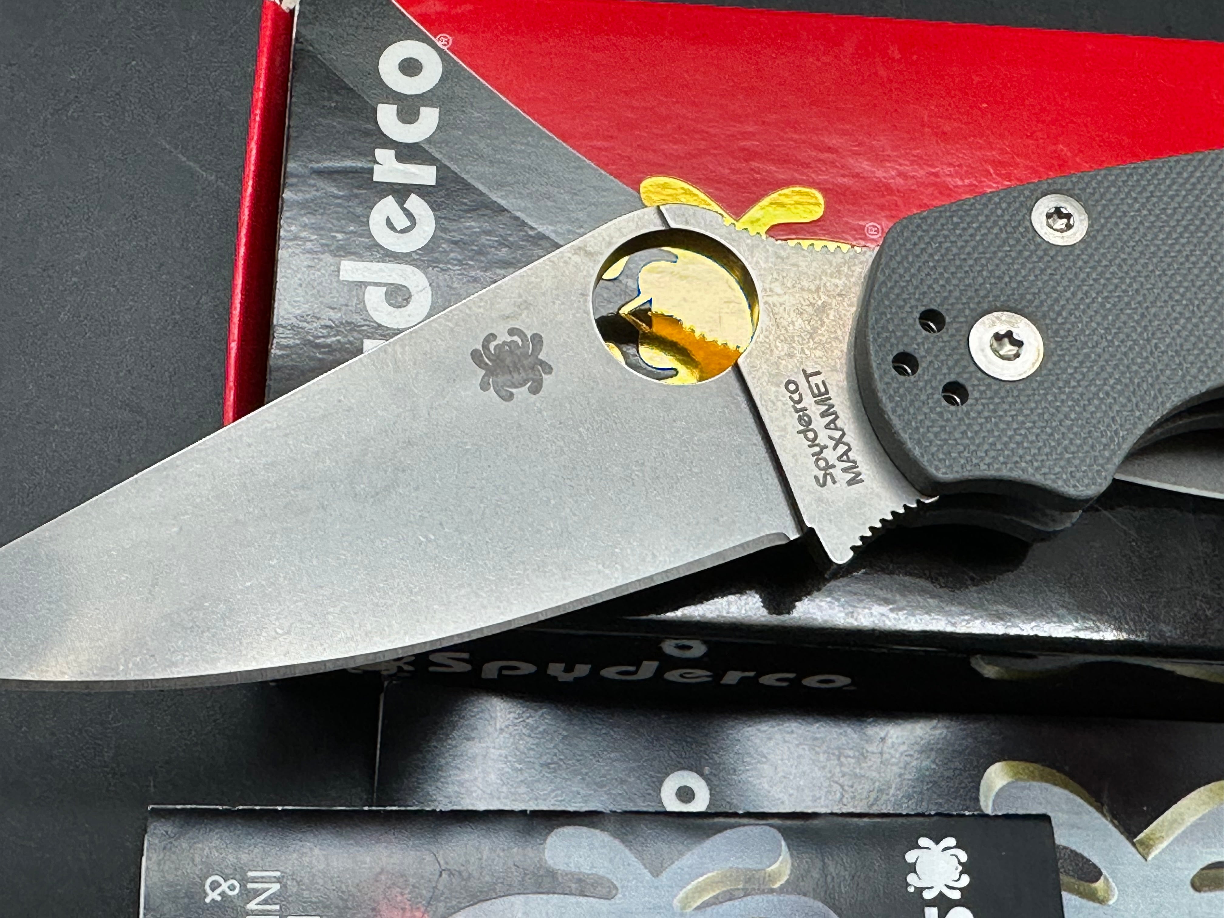 Spyderco Paramilitary 2 Knife Dark Gray G-10 (3.4" Stonewash Maxamet)