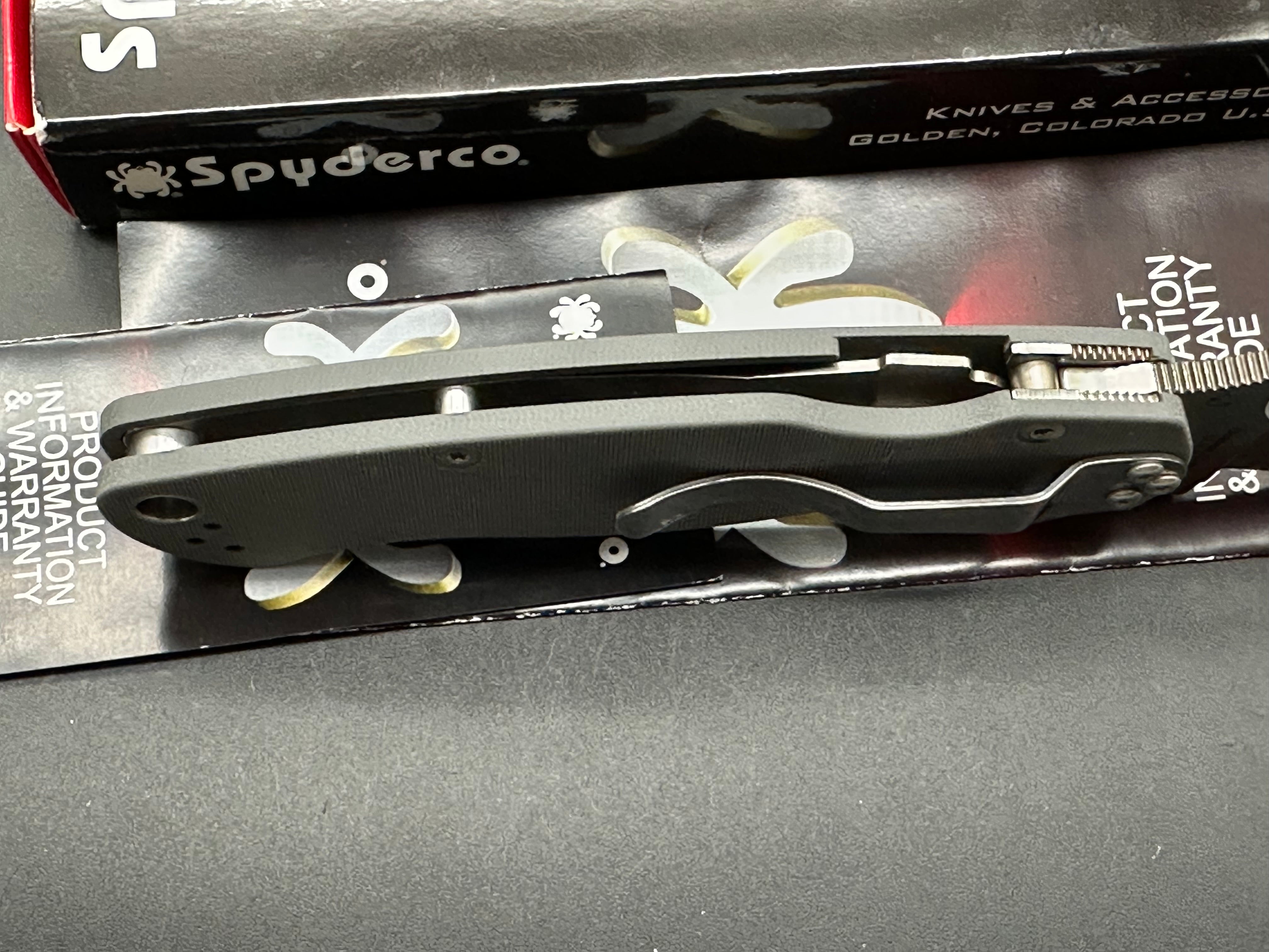 Spyderco Paramilitary 2 Knife Dark Gray G-10 (3.4" Stonewash Maxamet)