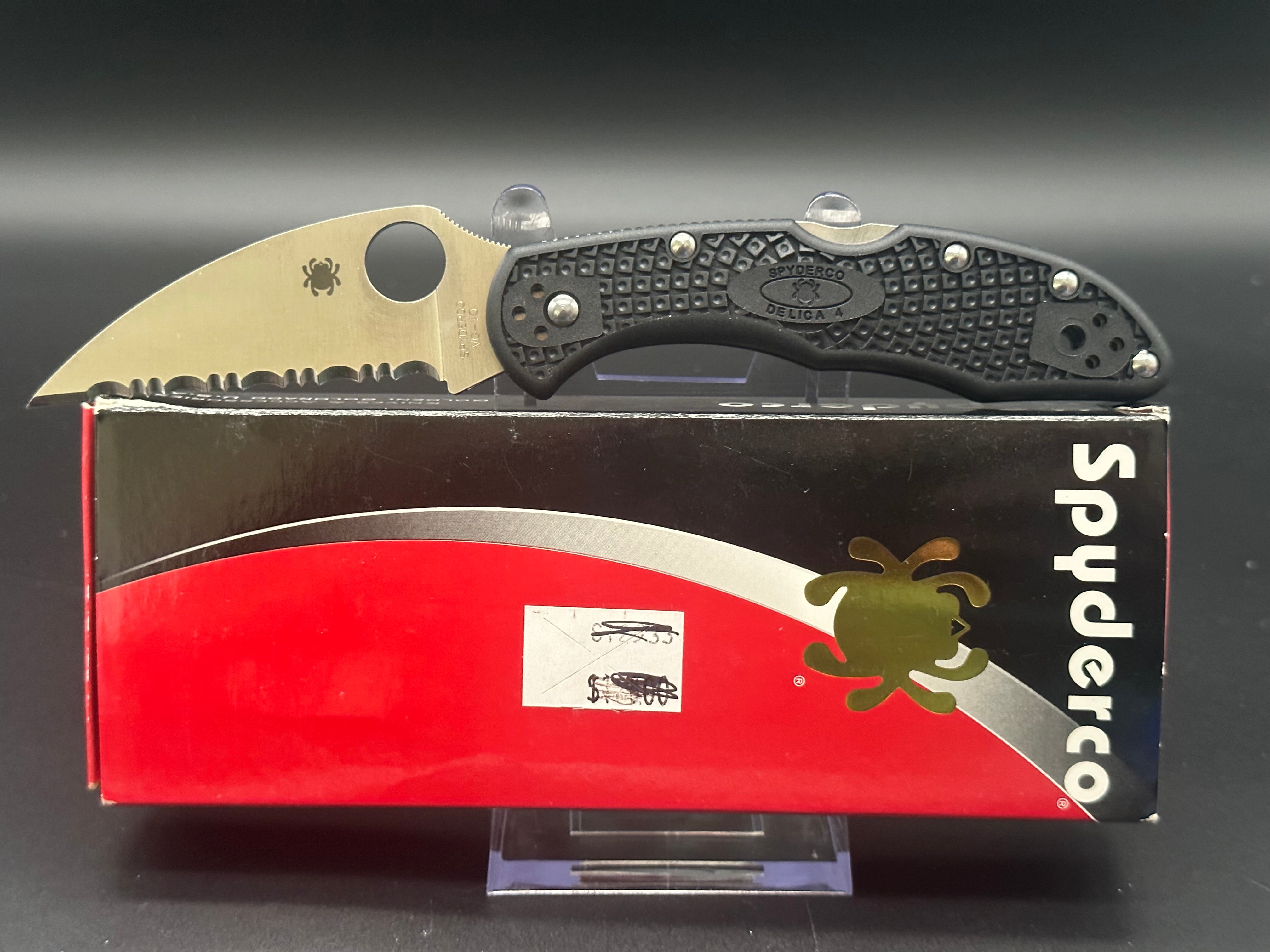 Spyderco Delica Wharncliffe black FRN