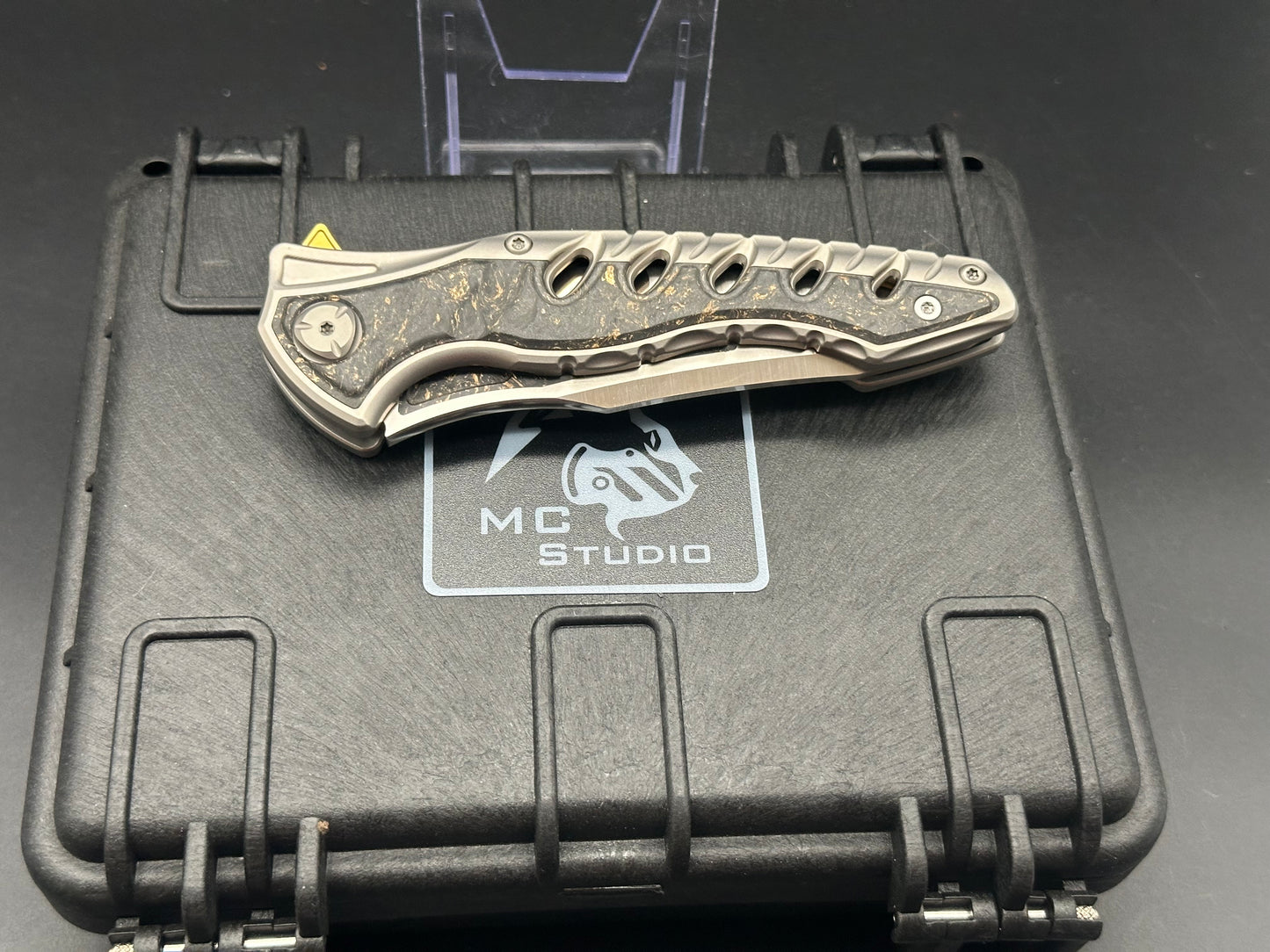 Maxace Knives Hive Frame Lock Knife Gold Marble CF (4.25" Satin w/ CF Inlay)