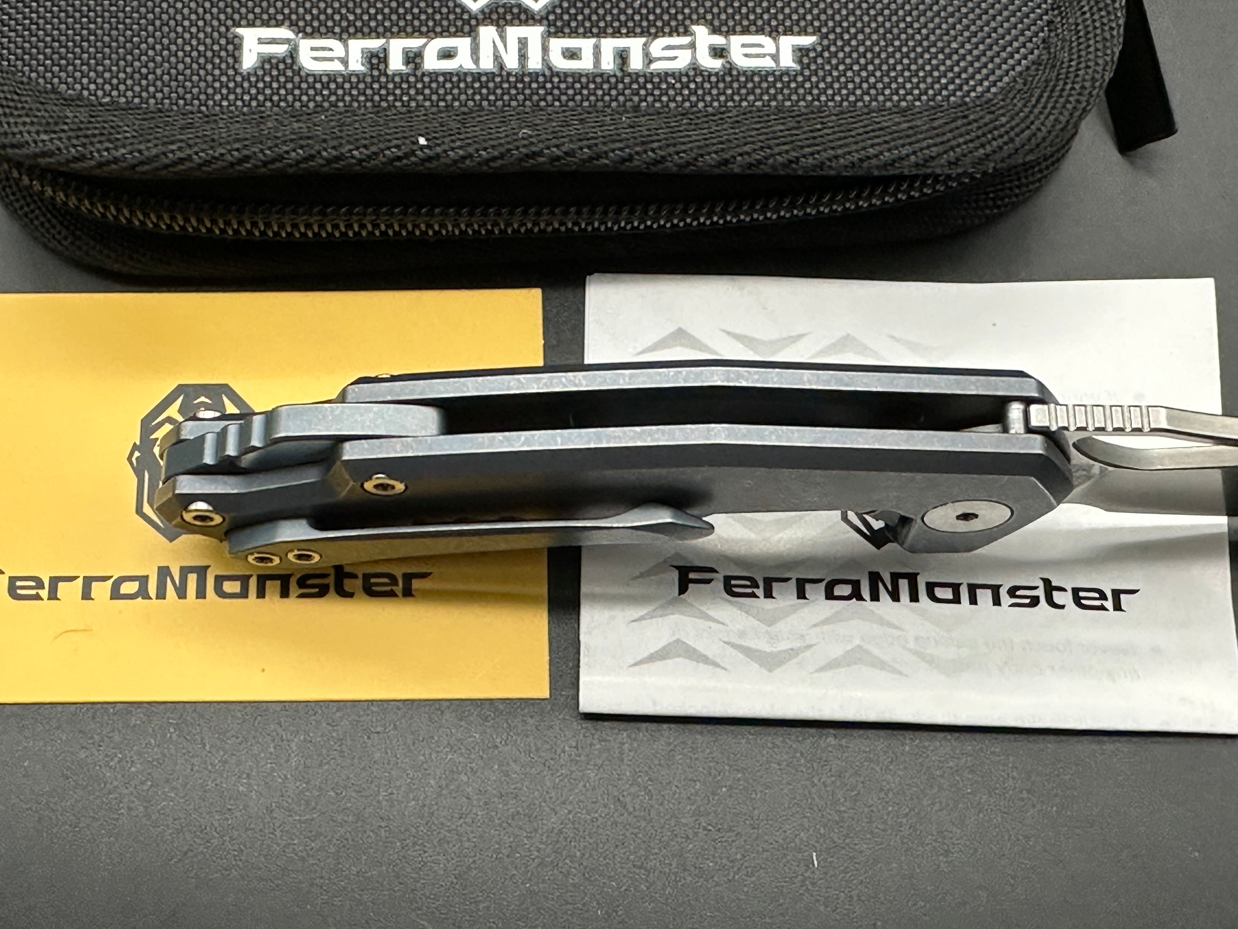 Ferramonster Glideman m390 blade blue Ti scales
