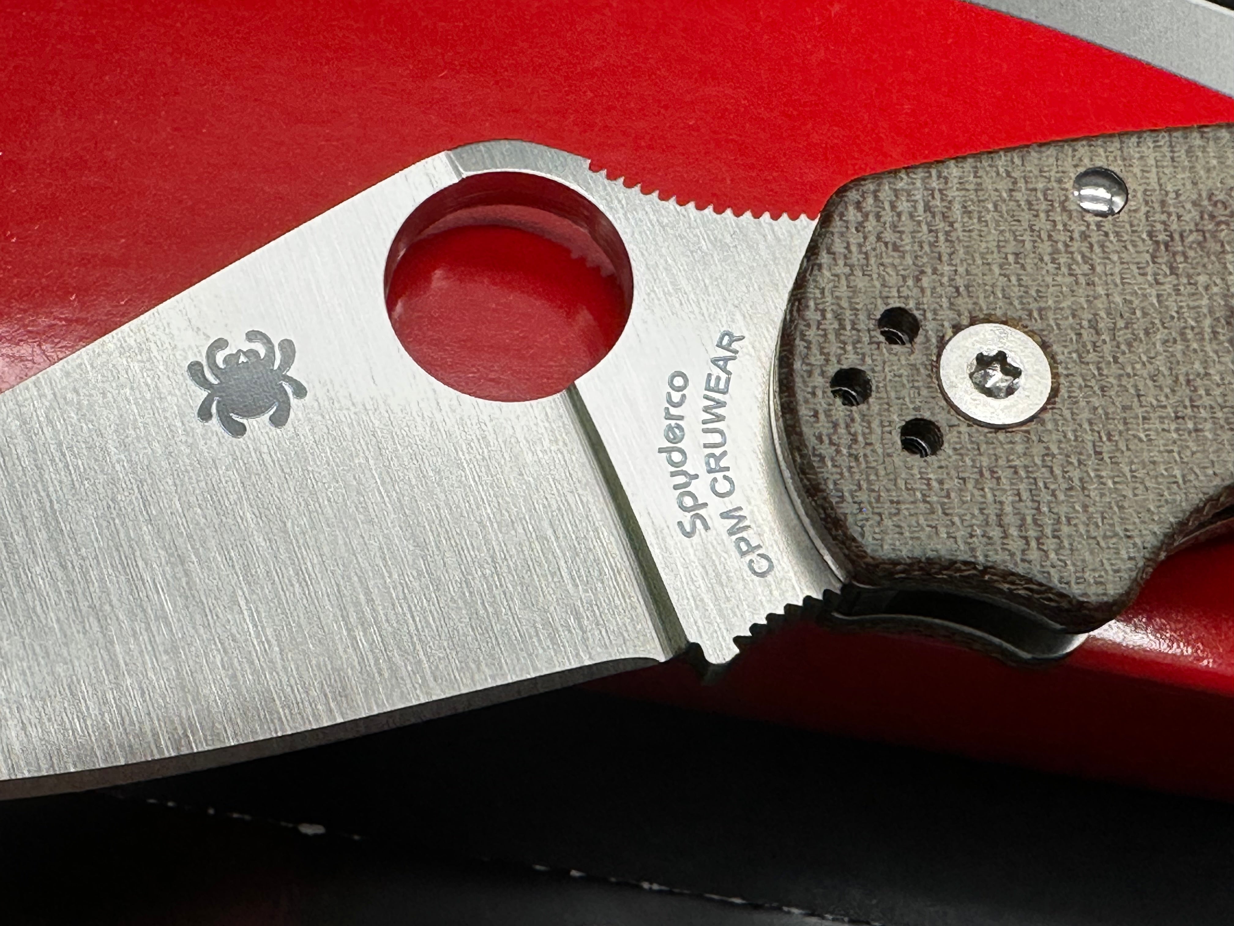 Spyderco para 3 cruwear blade micarta scales
