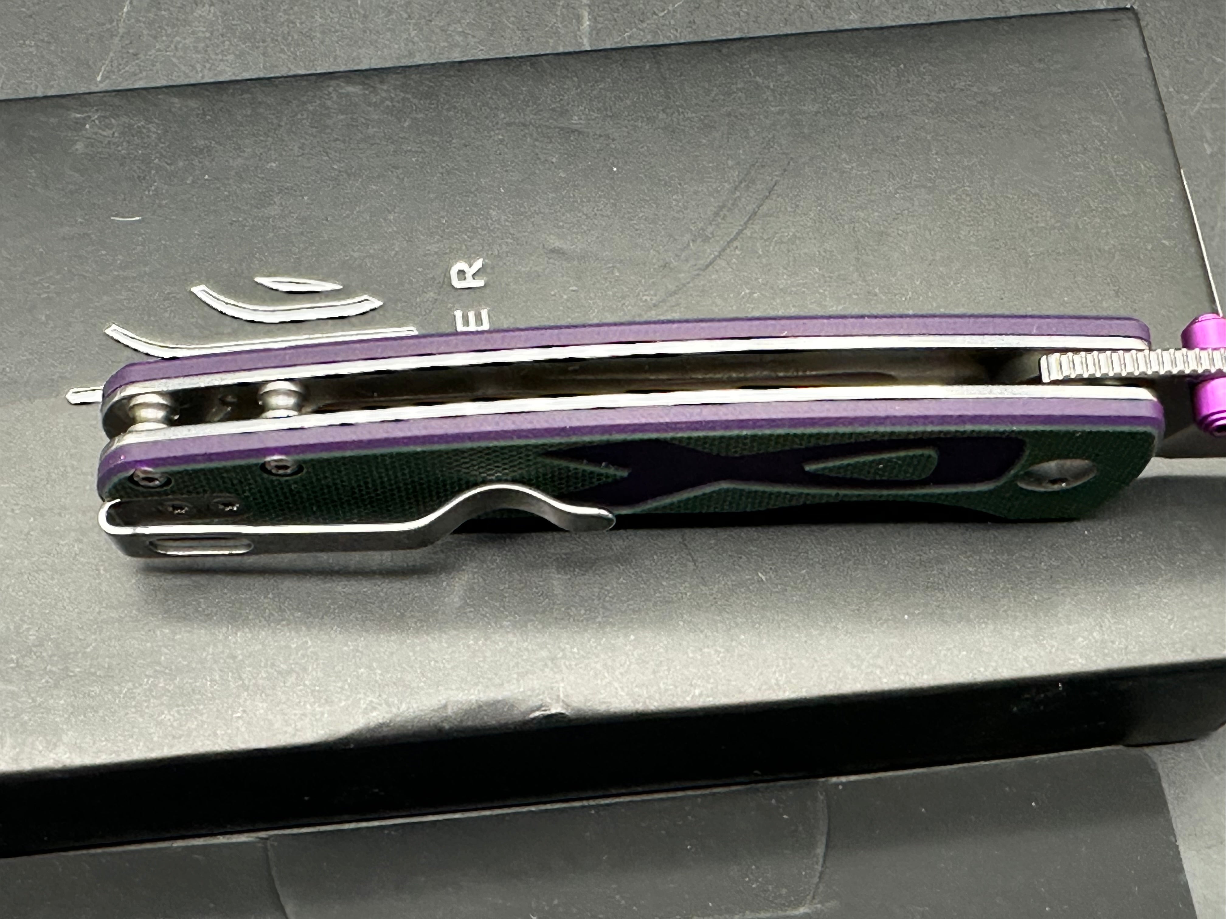 Kizer Vanguard Fighter Knife Green/Purple Ribbon (3.19" Satin)