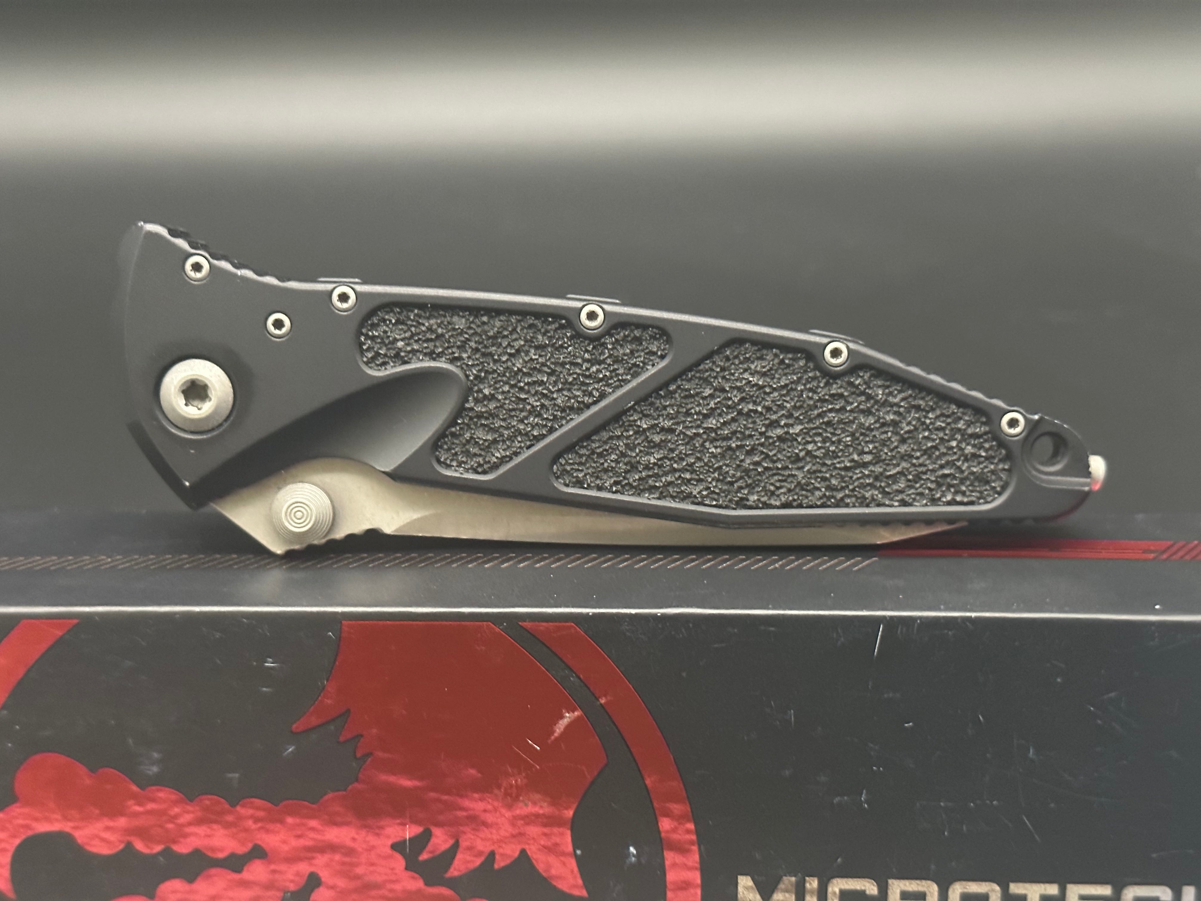 Microtech SoCom Elite M390 tanto