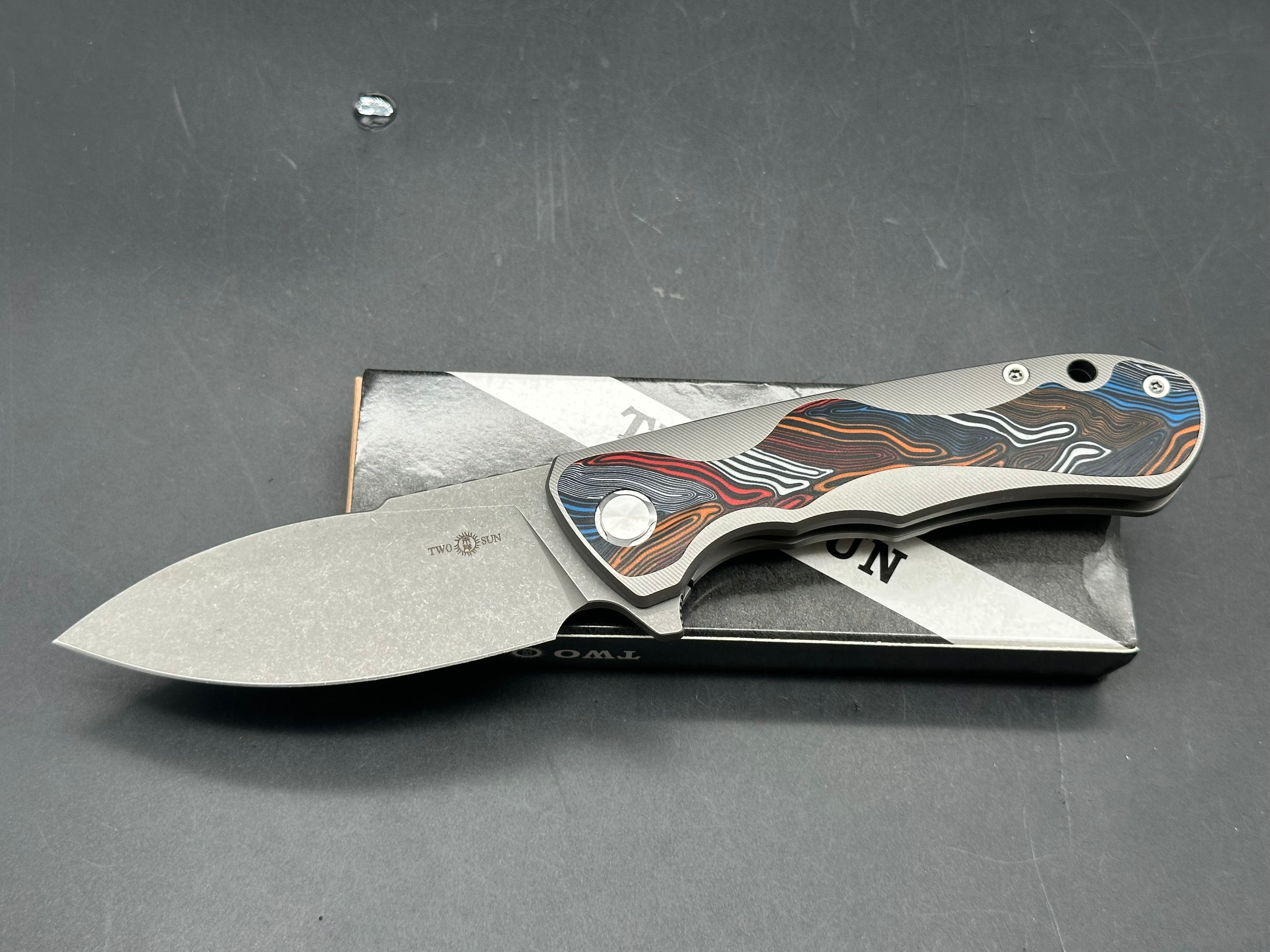 TWOSUN FOLDING KNIFE TITANIUM/COLOR G10 HANDLE M390 PLAIN EDGE SATIN FINISH TS511-M390