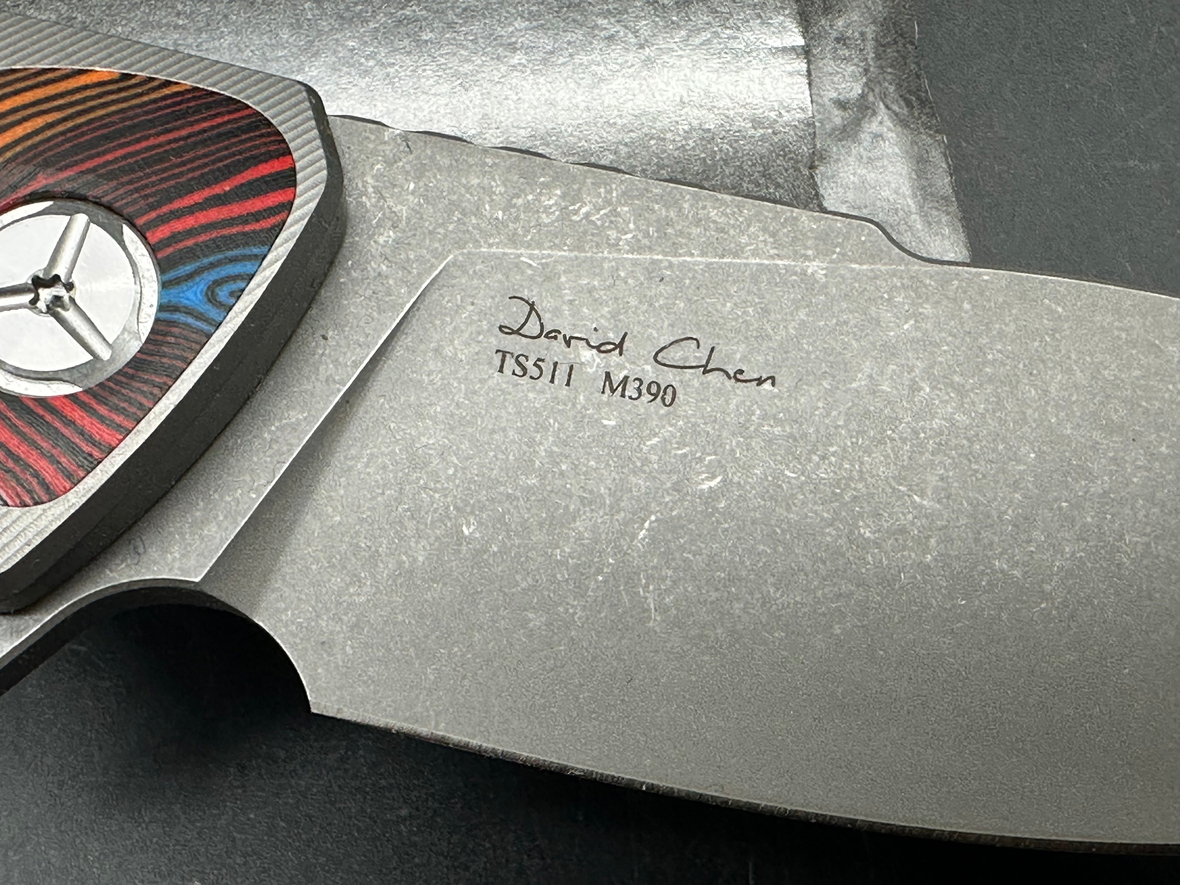 TWOSUN FOLDING KNIFE TITANIUM/COLOR G10 HANDLE M390 PLAIN EDGE SATIN FINISH TS511-M390