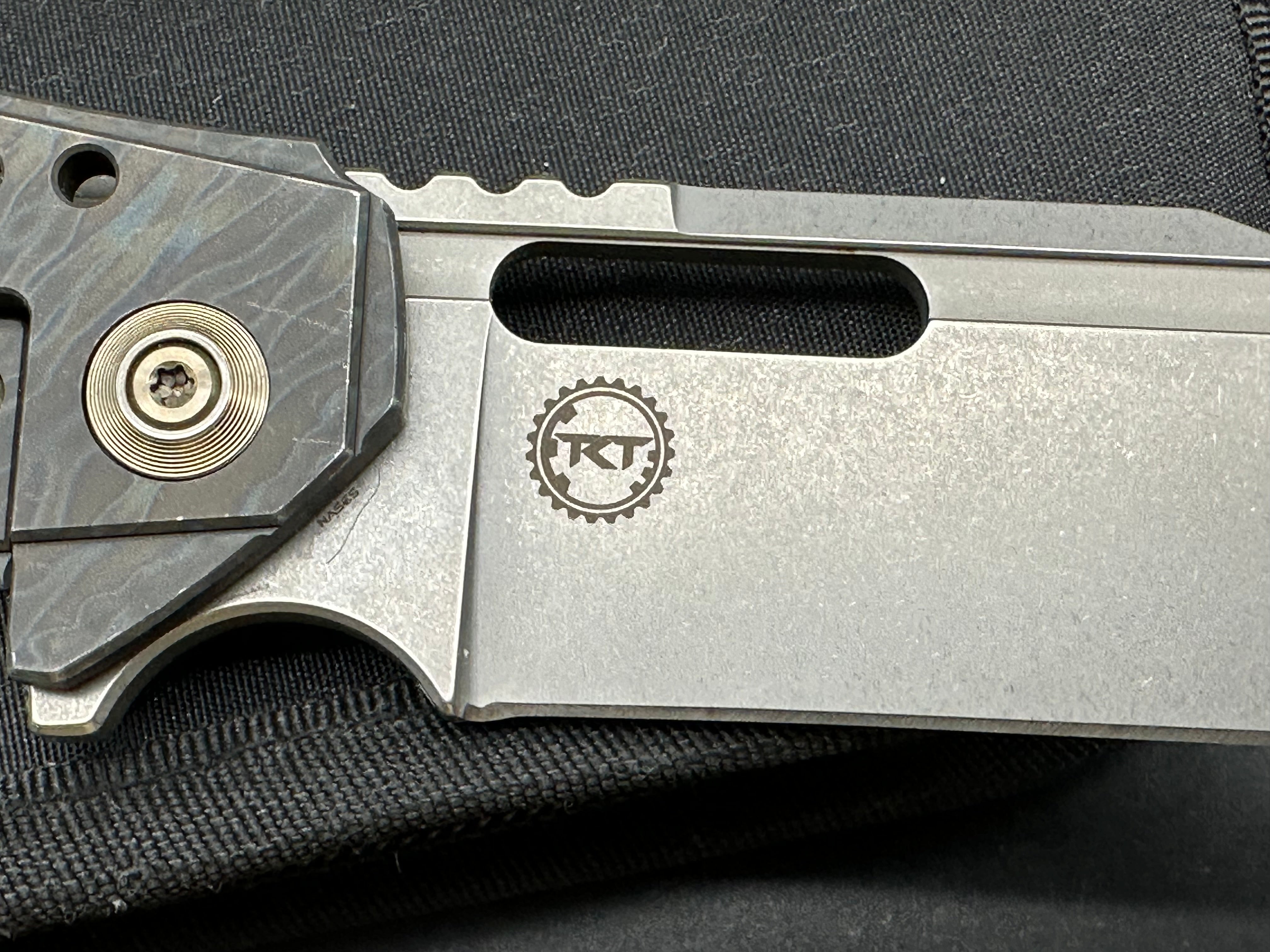 WE KNIFE Roxi 4 Flipper Knife Flamed Titanium Handle (3.98" CPM S35VN Blade)