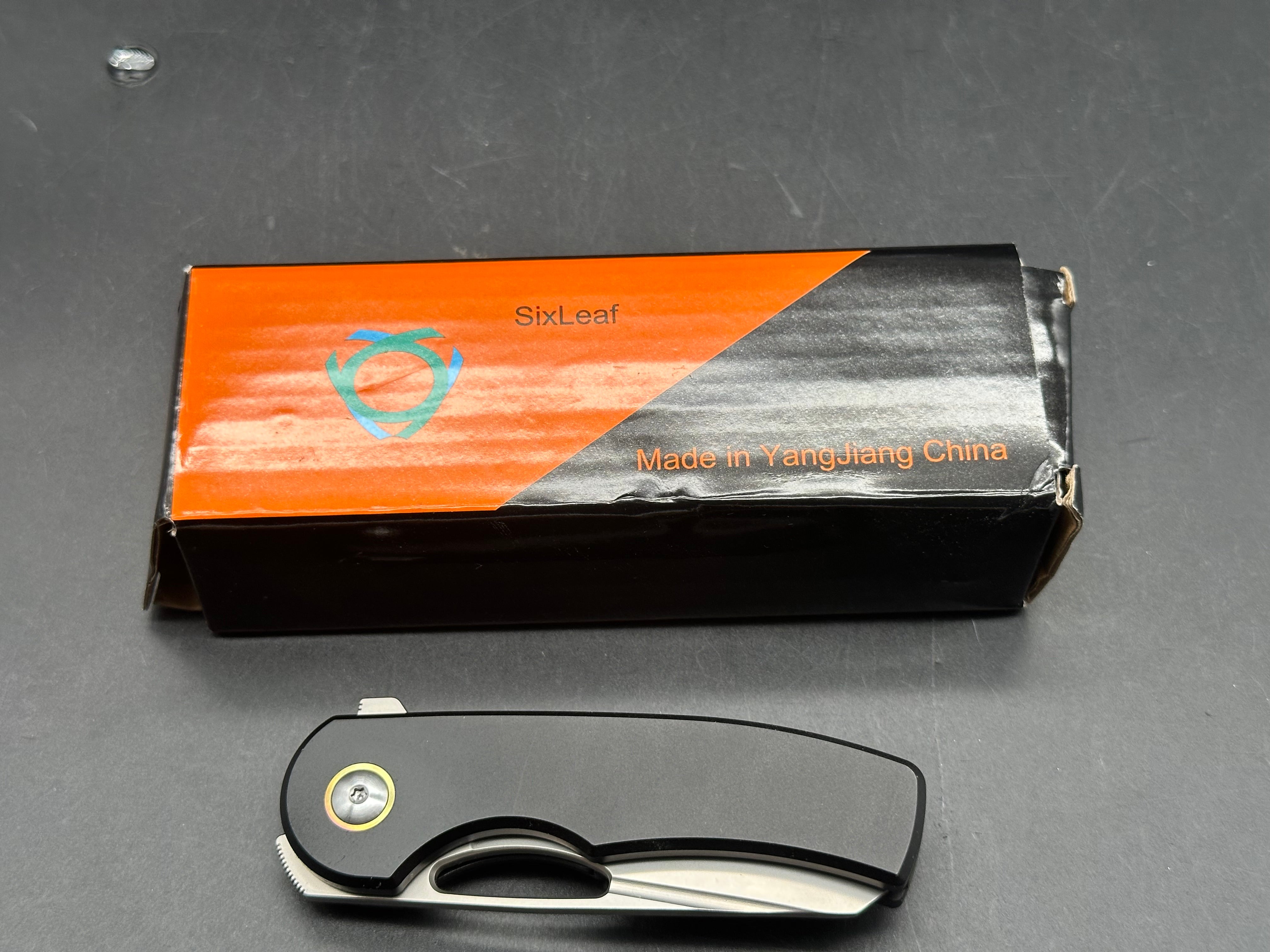 SixLeaf SL-19 folding knife S35VN blade