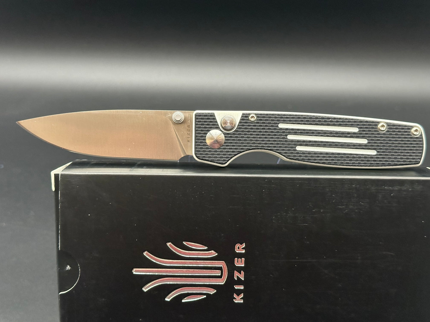 Kizer Vanguard Original Button Lock Knife Black/White G-10 (3" Satin 154CM)